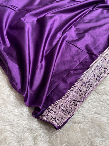 Banarasi Floral Jaal Pattern in Purple Shades Floral Mashru Silk Saree MCS98