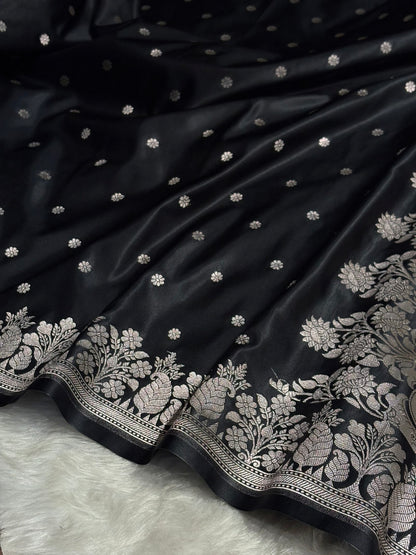 Black Floral Boota With Floral Border Mashru Silk Saree MSM 79