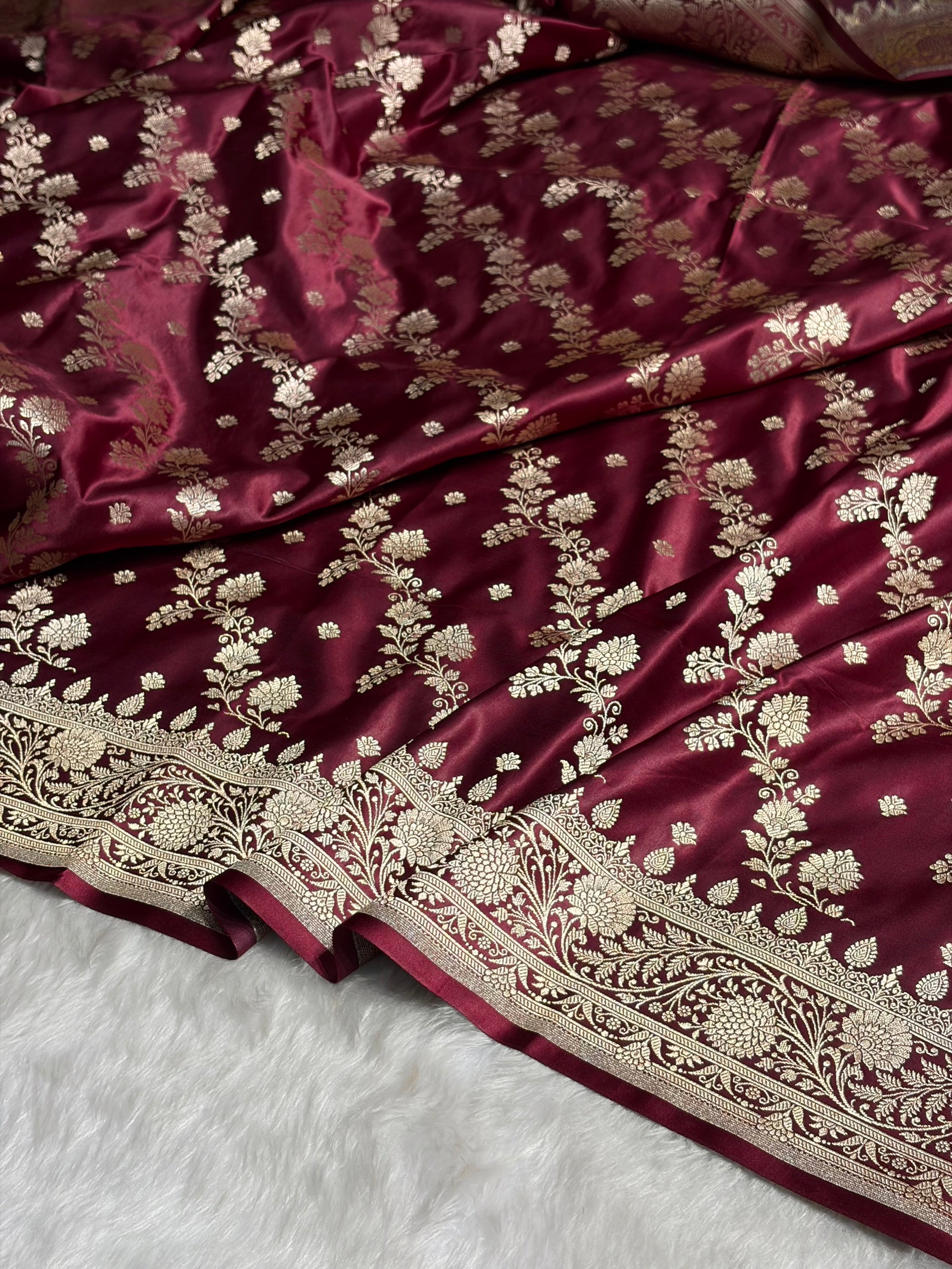 Garnet Cross & Booti Banarasi Katan Silk Saree SK24