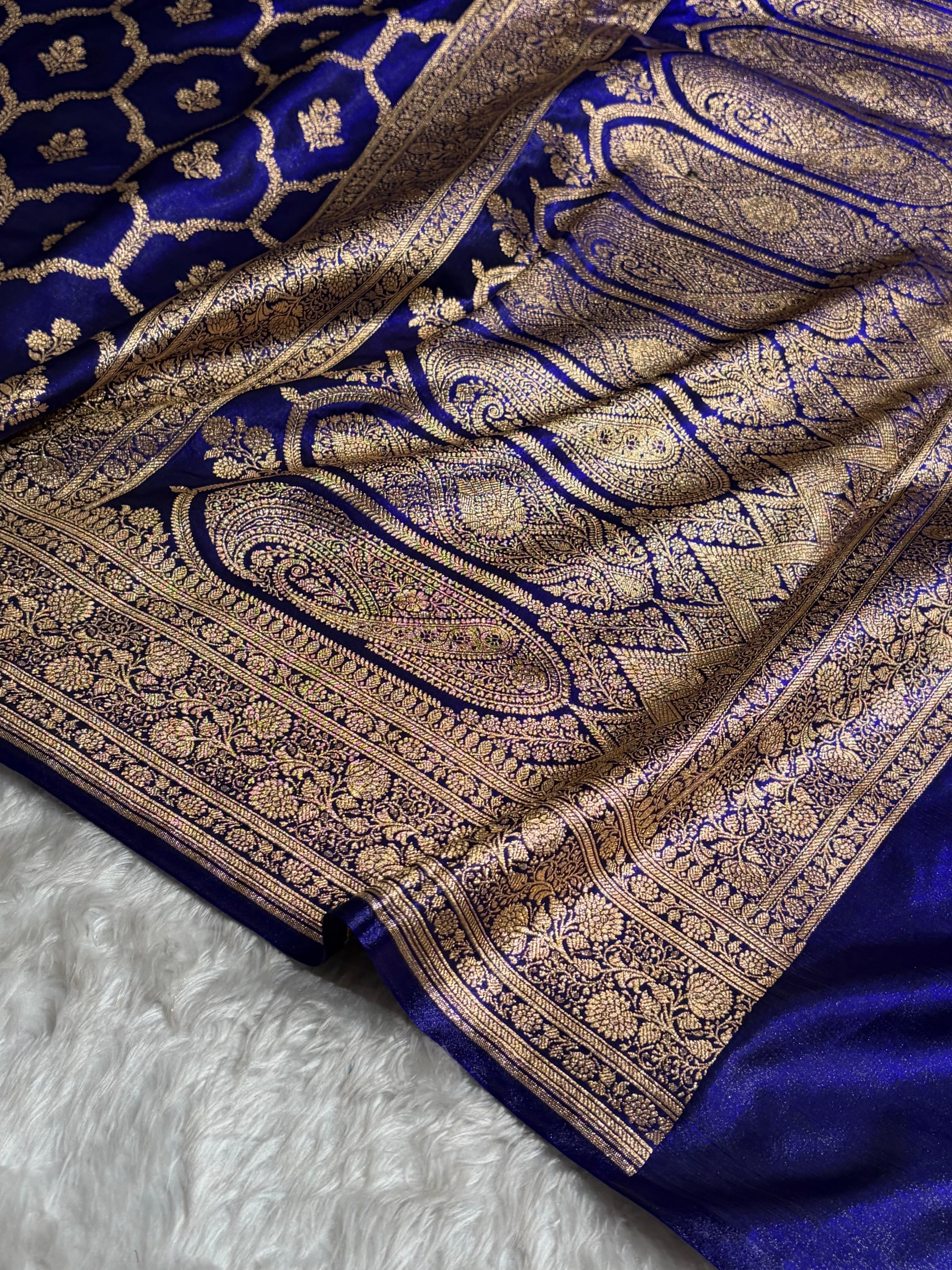 Royal Blue Shades Jaal Pattern Banarasi Satin Silk Saree SS57