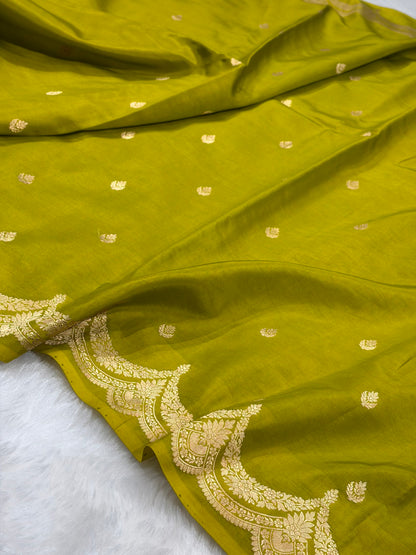 Green Shades Boota Handwoven Pure Katan Paper Silk RM-19