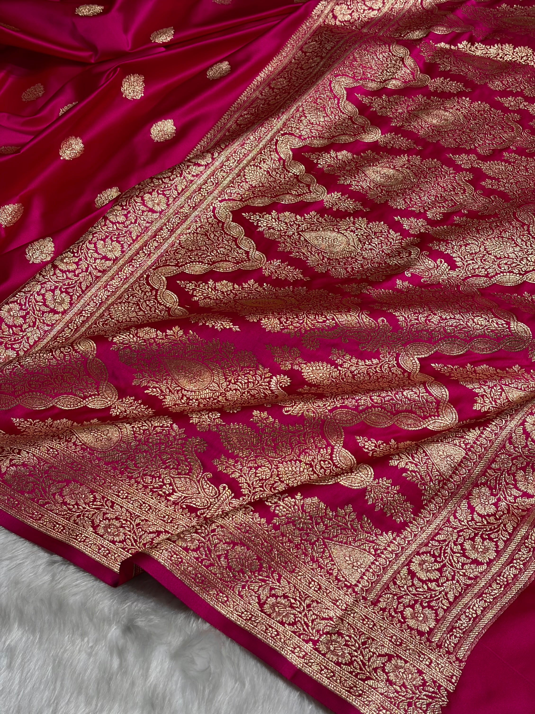 Rani Booti Pattern Satin Katan Silk Saree SK65