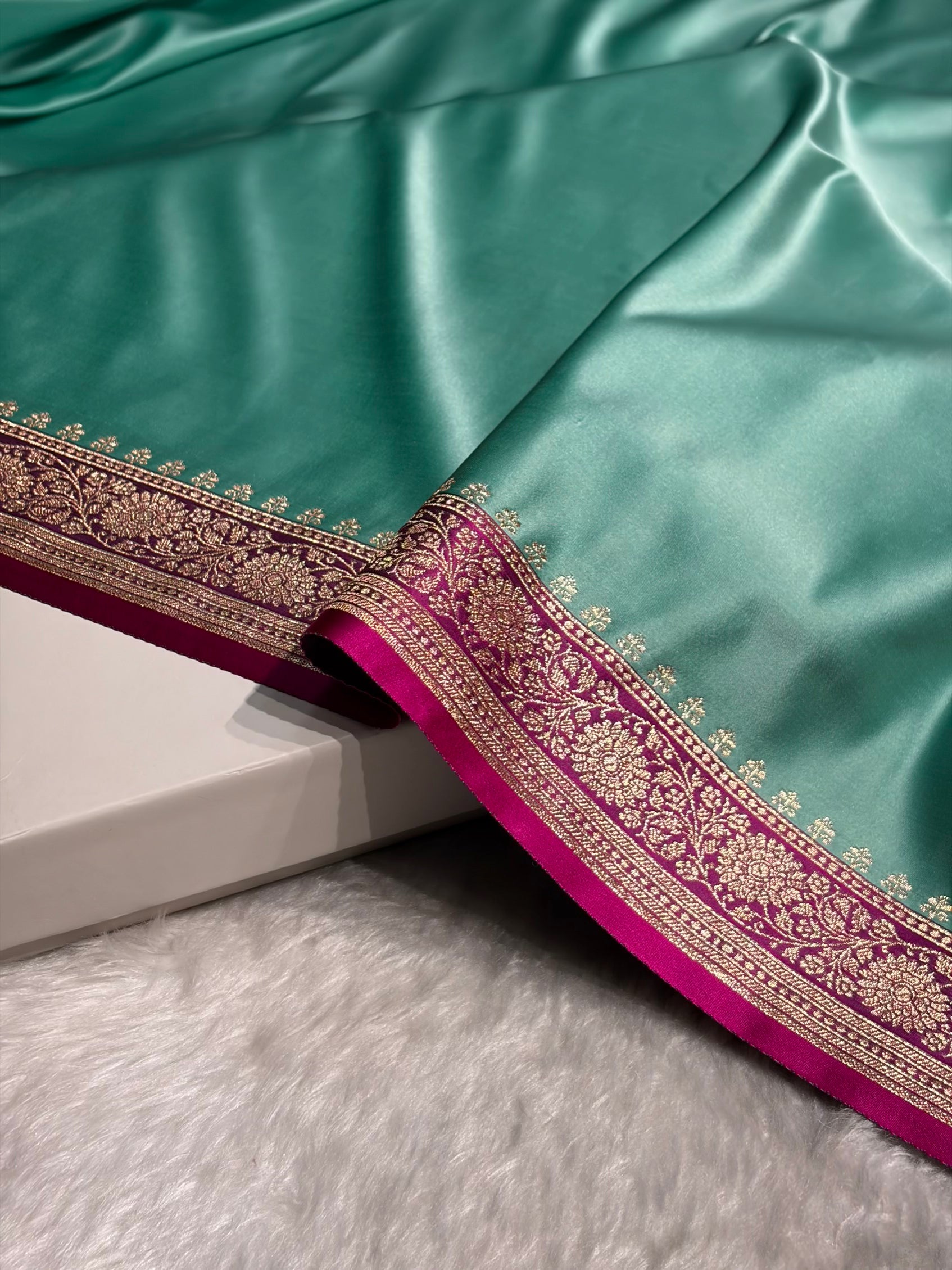 Banarasi Satin Katan Saree in Contrast Sea Green / Wine Shades SK131