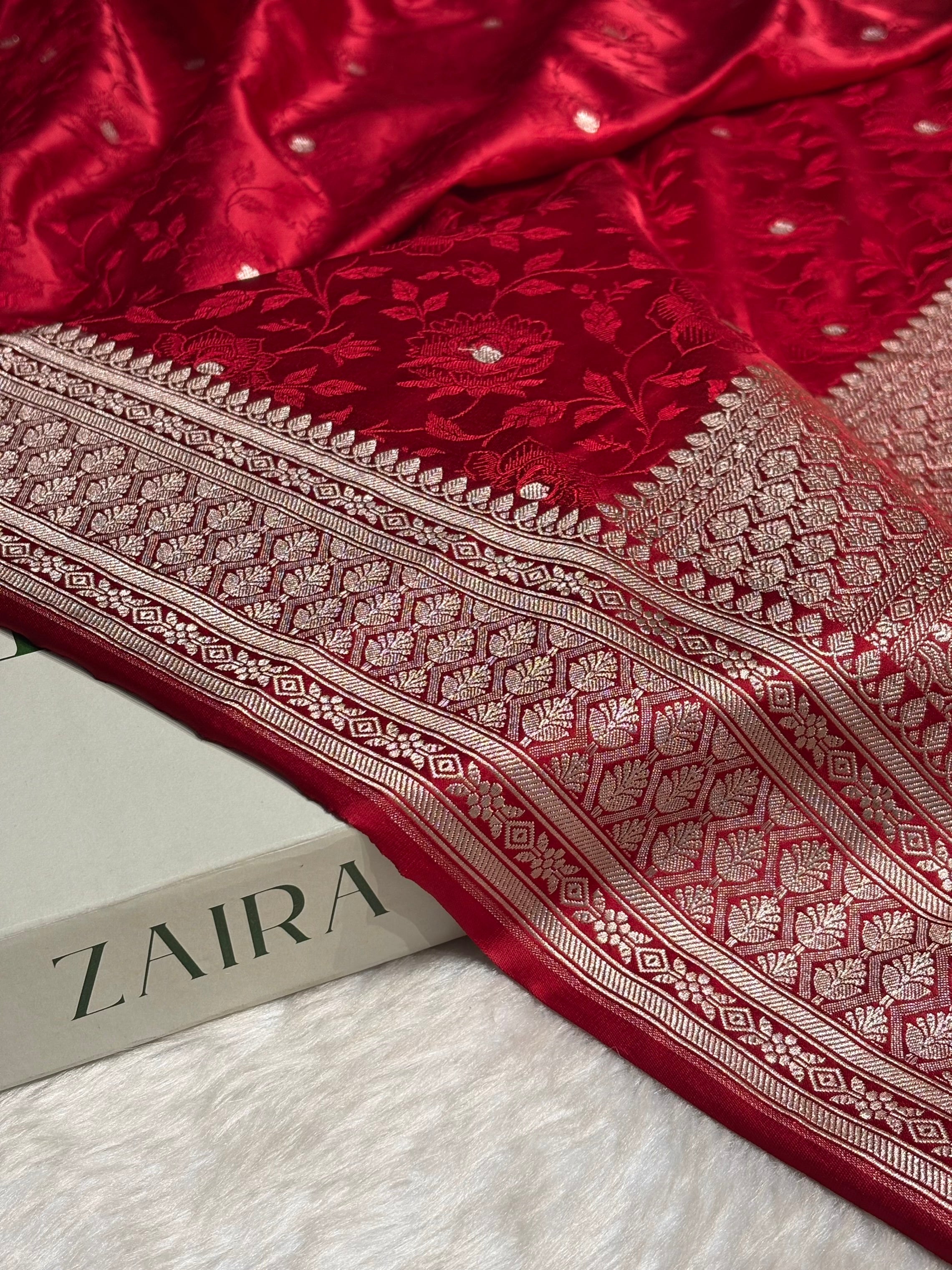 Banarasi Tanchoi Cherry Red Floral Booti Mashru Silk Saree MS59