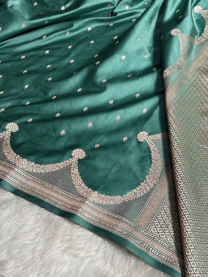 Dusty Sea Green Shades Scallop Booti Mashru Silk Saree MS60