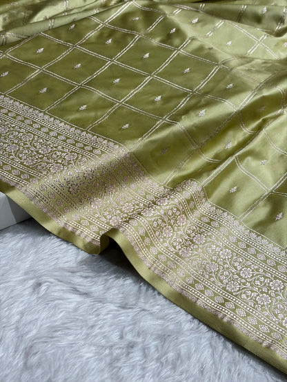 Pista Shades Banarasi With Floral Border Mashru Silk Saree MSM-124