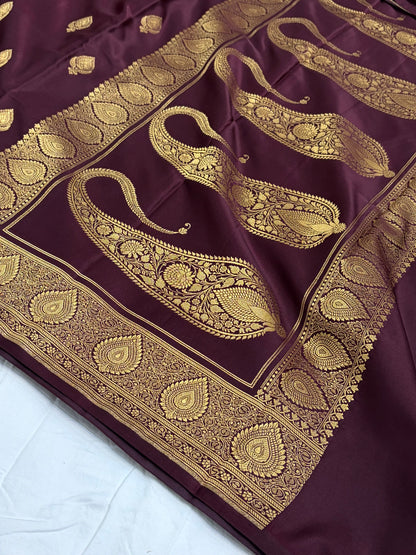 Garnet Shade With Booti Pattern Mashru Silk Saree