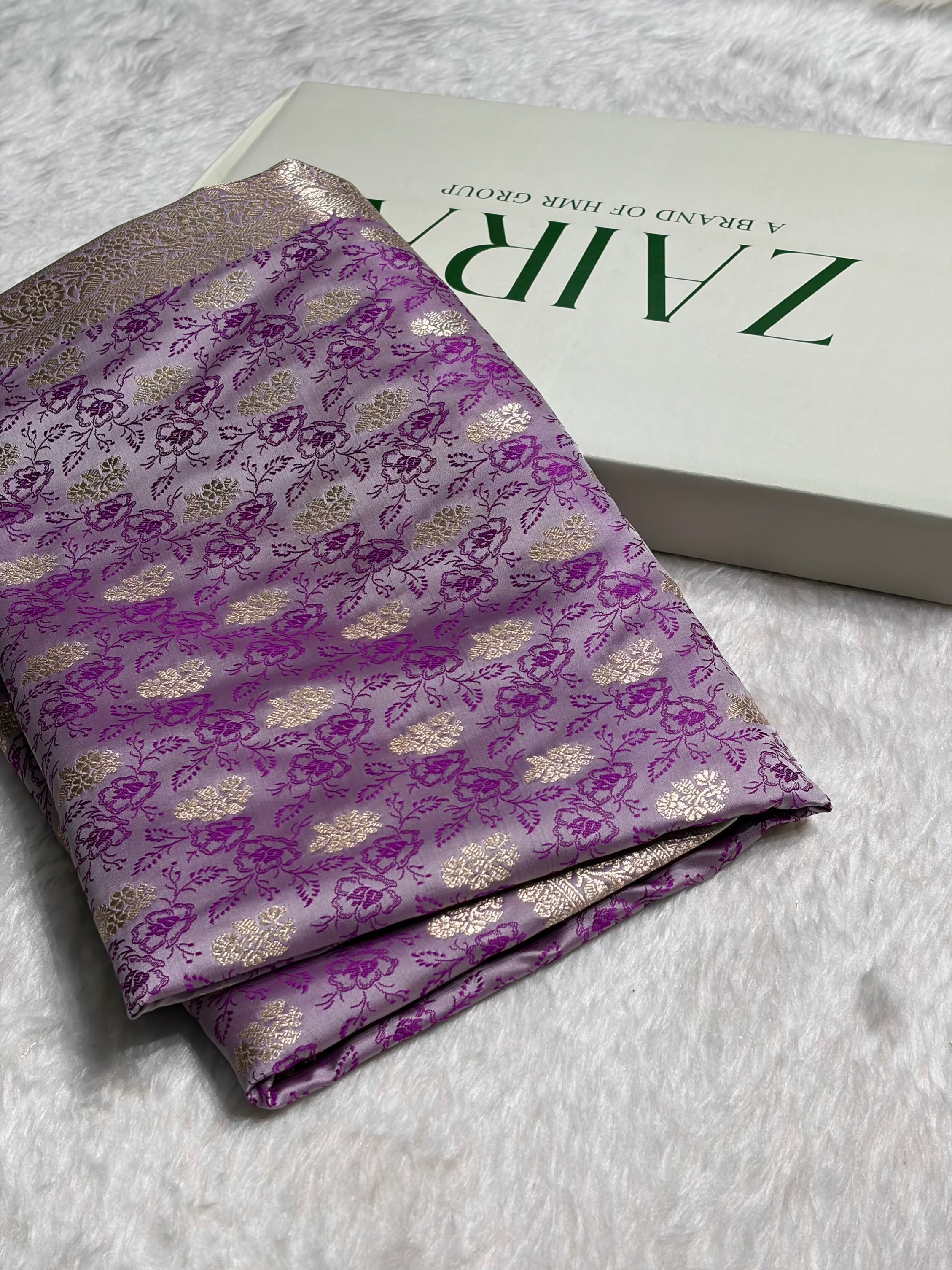 Cross Lavender Shades Tanchoi Motif Mashru Silk Saree MST-10