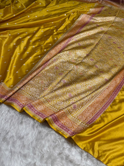 Mustard Shades With Contrast Border Booti Mashru Silk Saree MS79