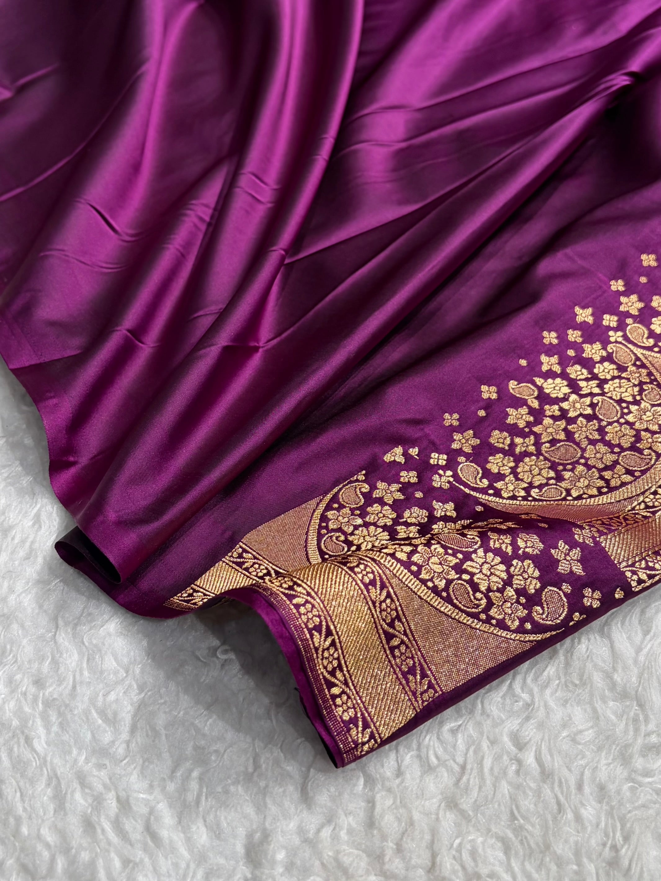 Banarasi Satin Katan Saree With Boota in Wine Shades SK111