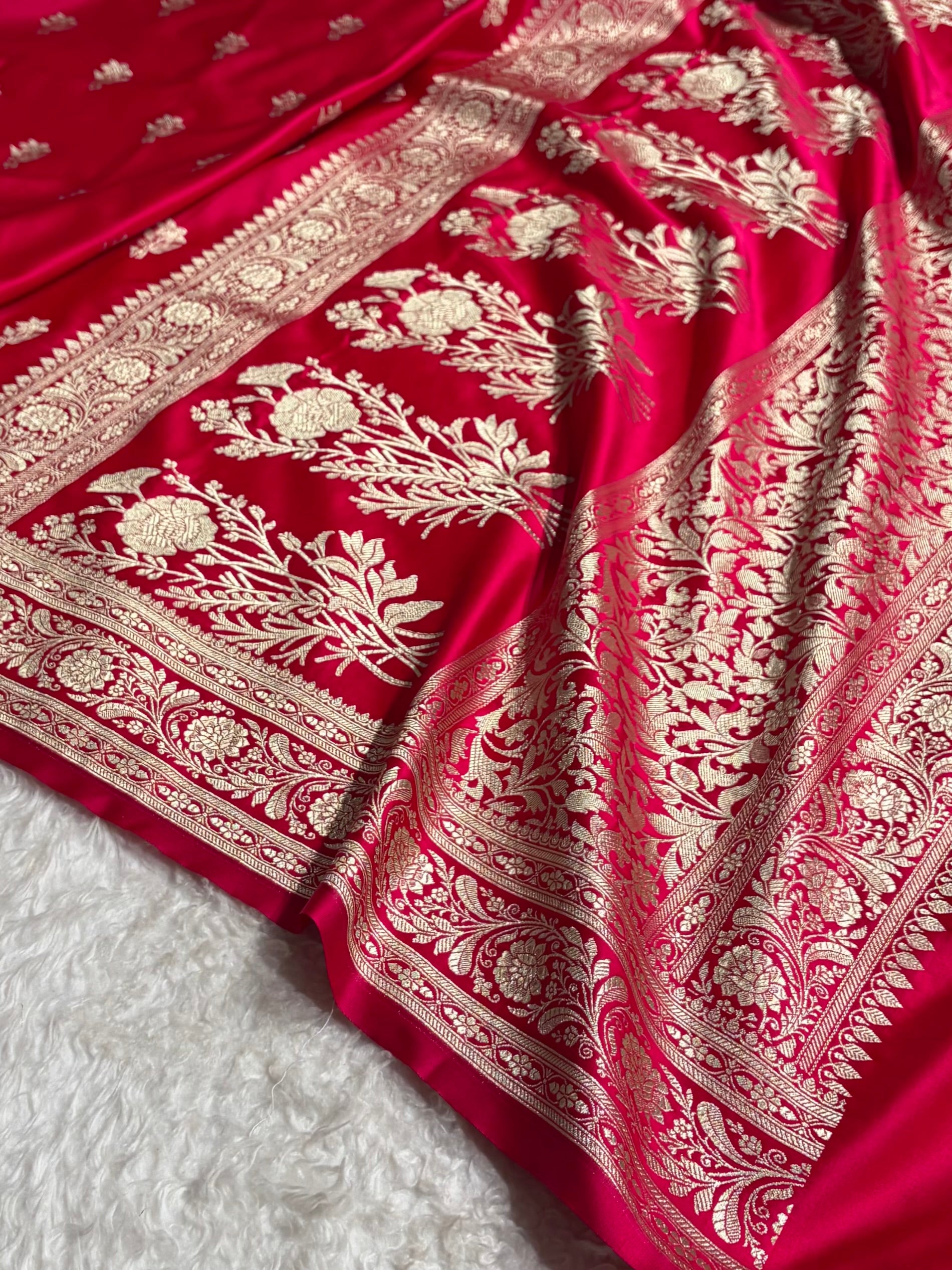 Cross Rani Shades Banarasi Boota Pattern Floral Mashru Silk Saree MSM-120