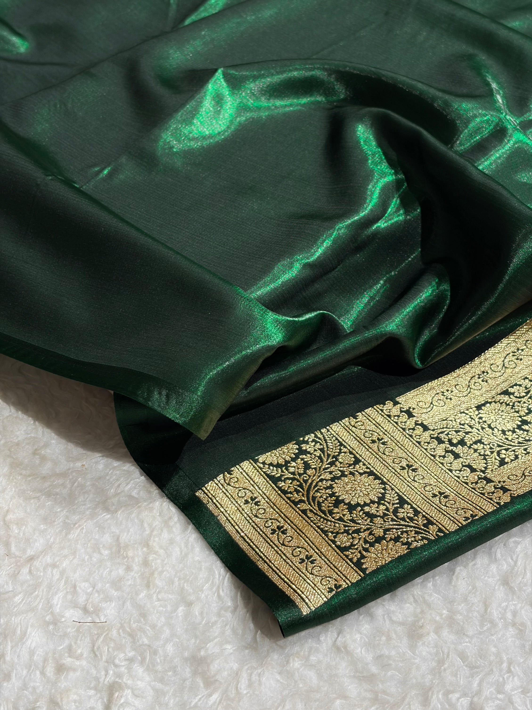 Bottle Green Shades Cross Pattern Banarasi Satin Silk Saree SS39