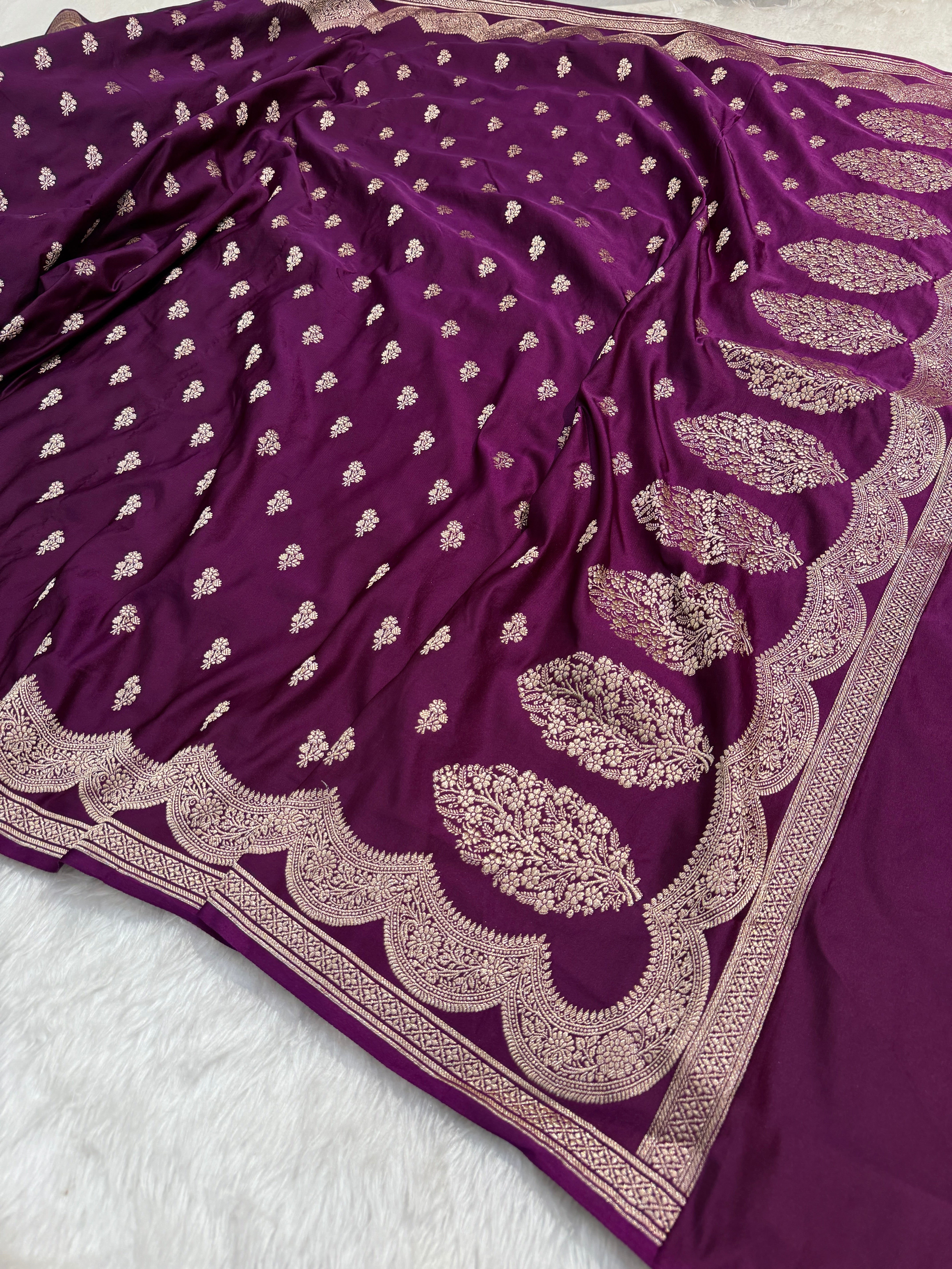 Purple Scallop Booti Mashru Silk Banarasi Saree MSS10