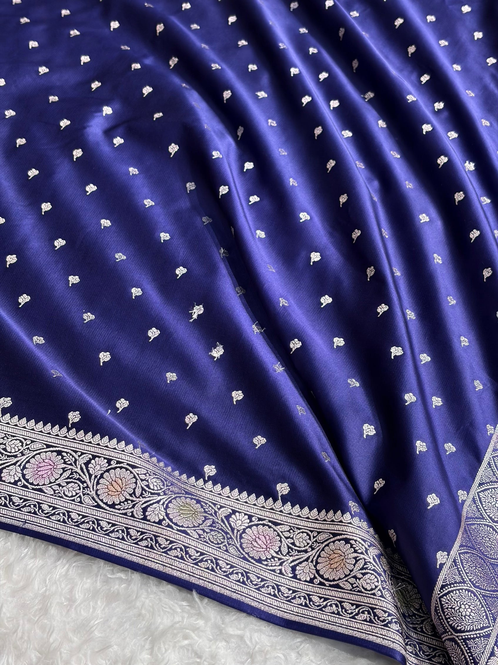 Royal Blue Shade With Booti Pattern Mashru Silk Saree