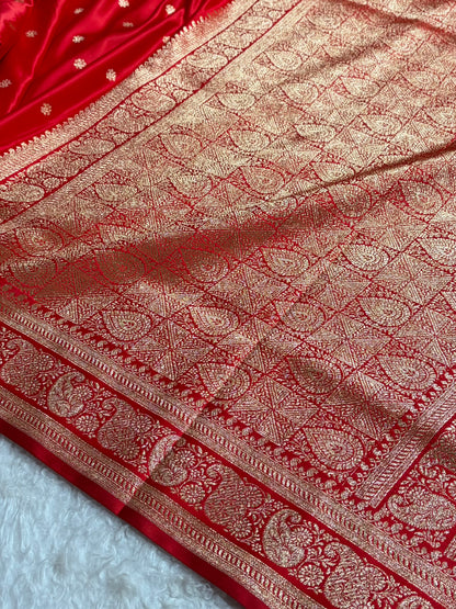 Banarasi Satin Katan Saree With Boota Pattern in Red Shades SK127