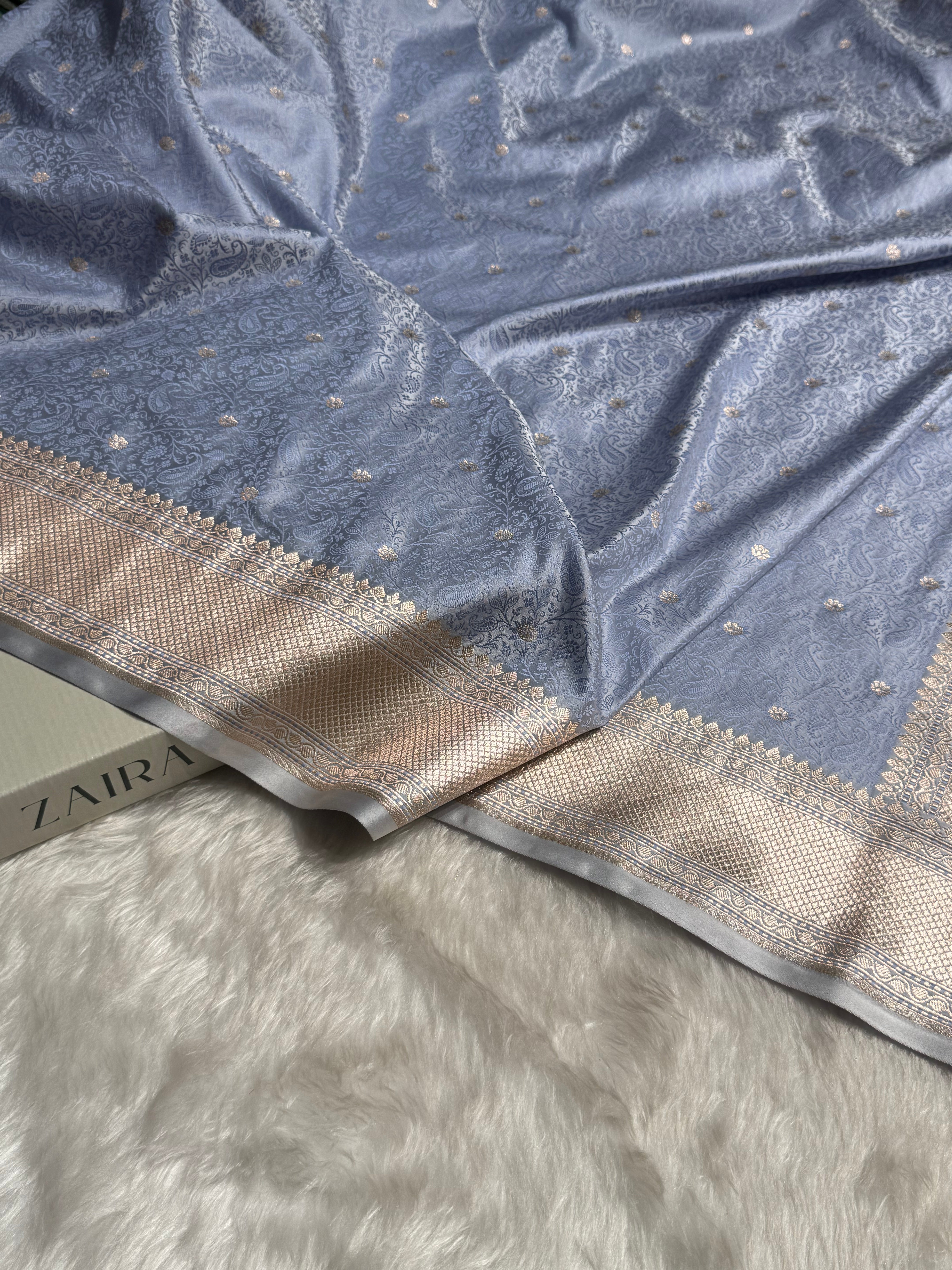 Light Nile Blue Shades Tanchoi Motif Mashru Silk Saree