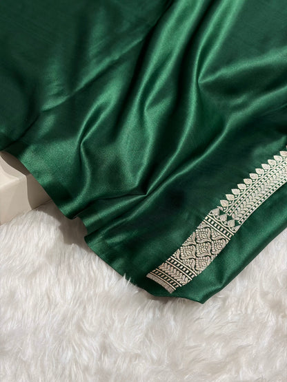Bottle Green Shades Tanchoi Motif Mashru Silk Saree MST-14
