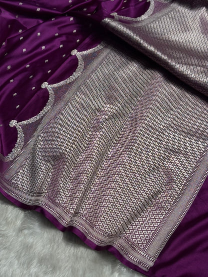 Wine Shades Scallop Mashru Silk Saree MS60