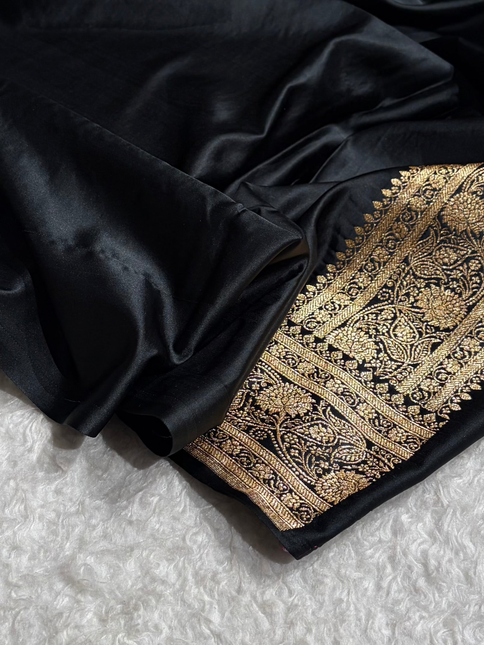 Black Floral Jaal Pattern Satin Katan Silk saree SK55