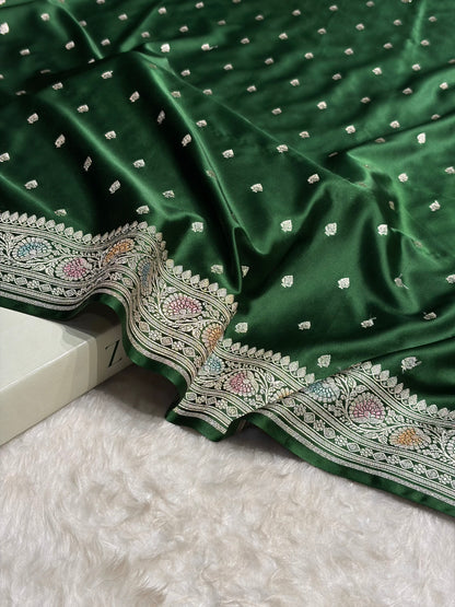 Traditional Bananasi Bottle Green Shades With Contrast Border Booti Mashru Silk Saree MS79