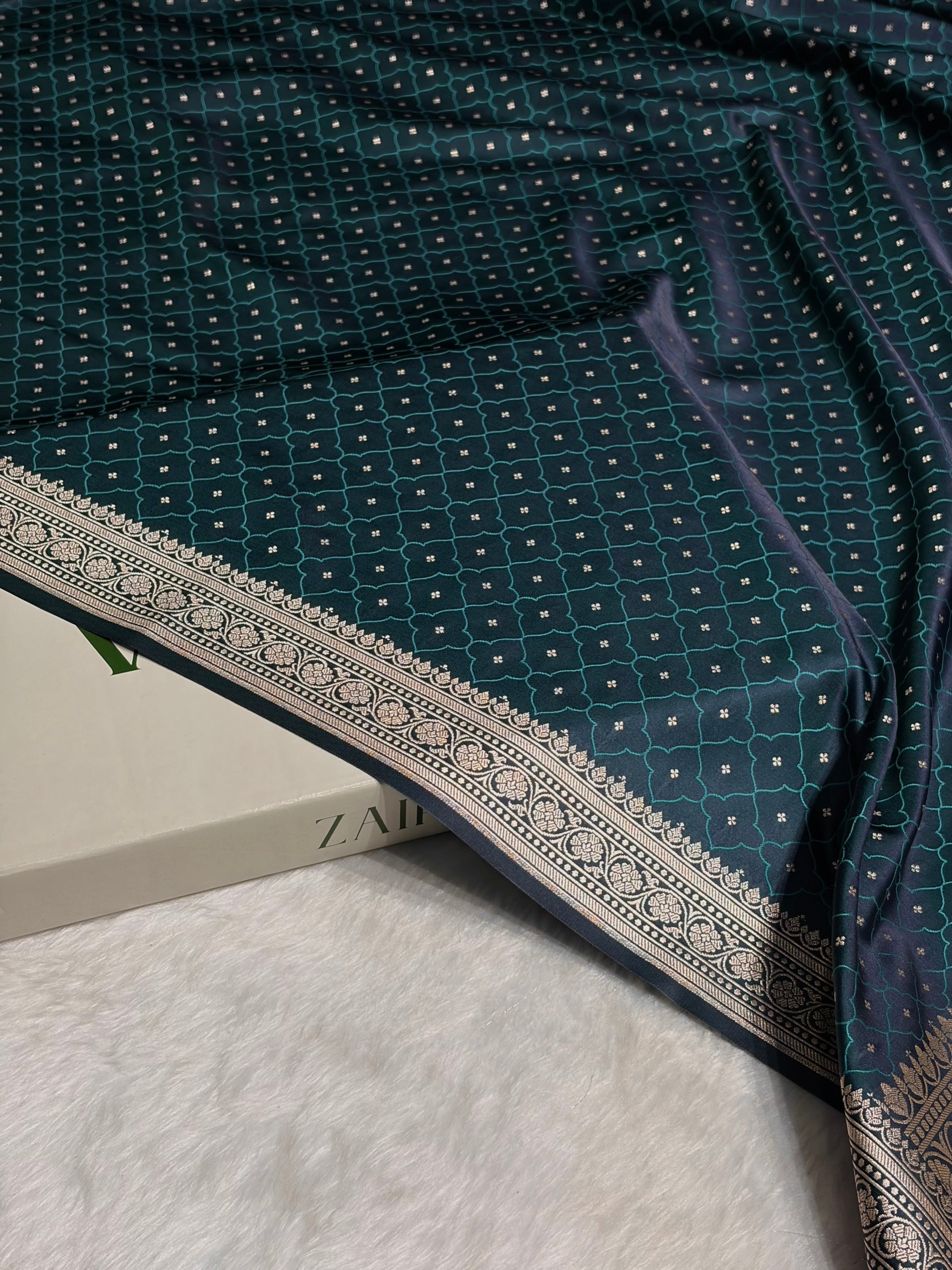 Rama Shades Tanchoi Motif Mashru Silk Saree MST-13