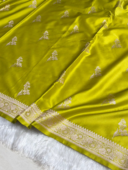 Liril Green With Floral Border Mashru Silk Saree MSM-97