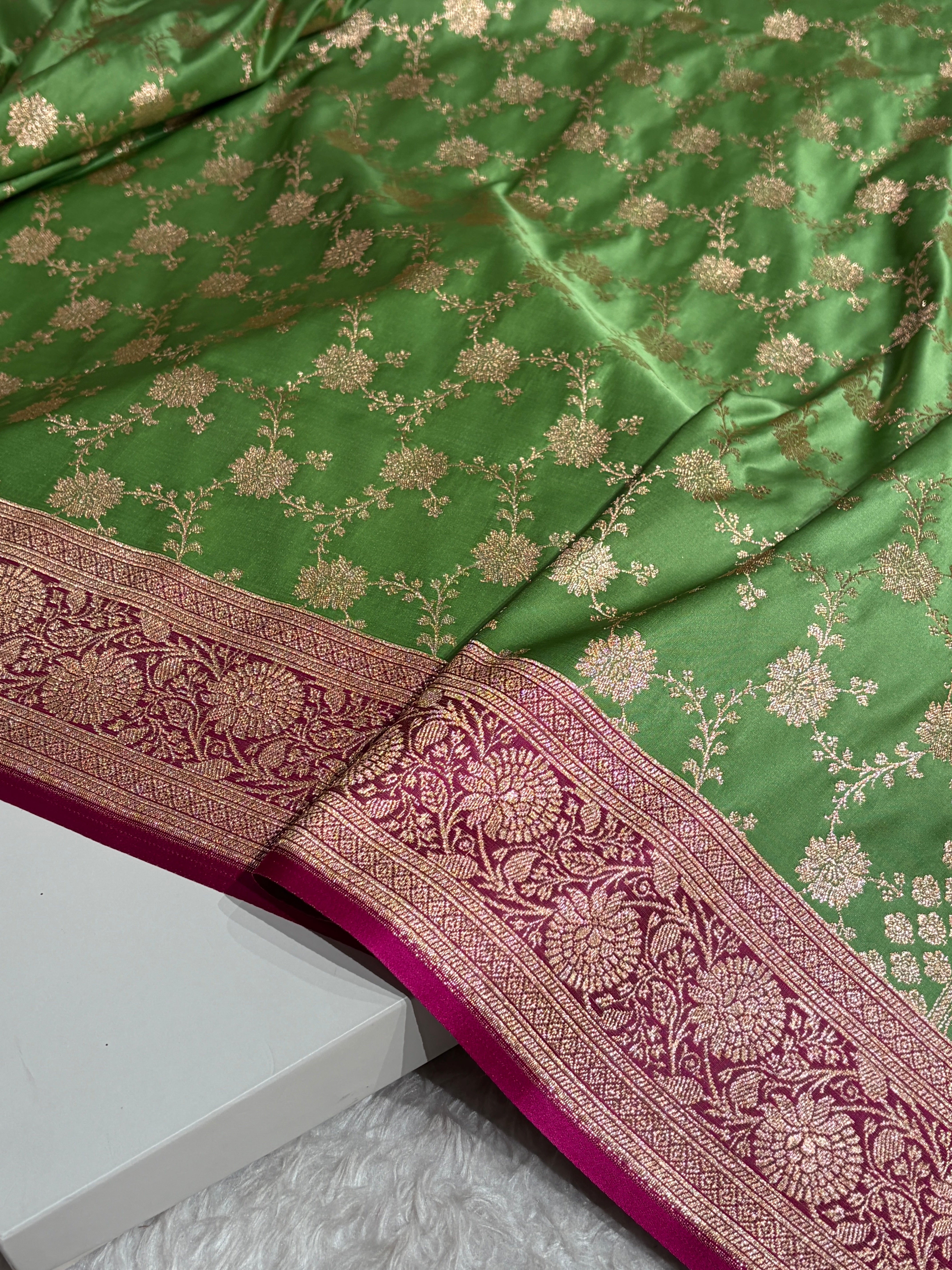 Banarasi Satin Katan Saree in Contrast Light Green / Rani Shades SK132
