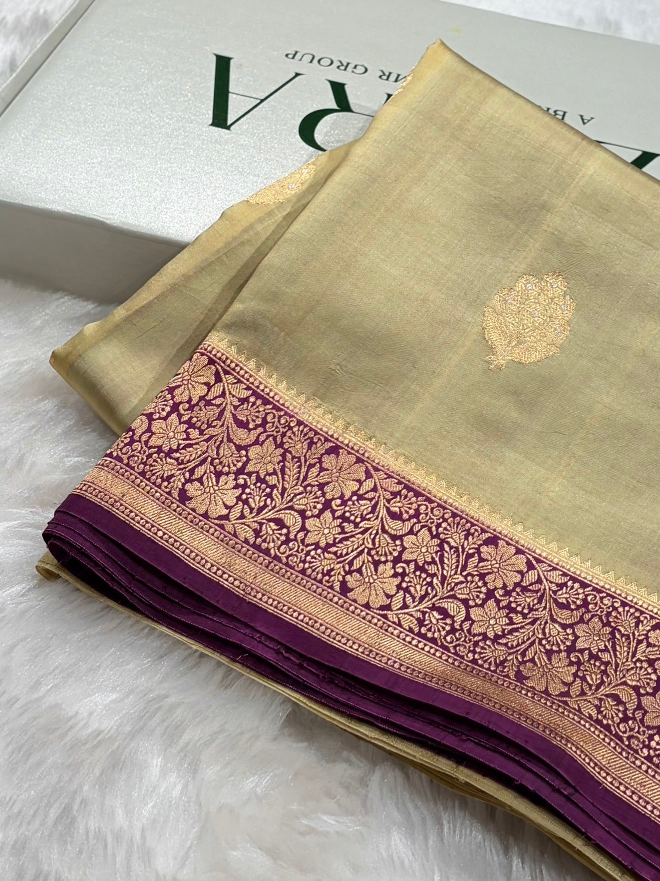 Banarasi Tusser With Purple Contrast Shades Meenakari Boots Handwoven Pure Paper Silk Saree RM-90