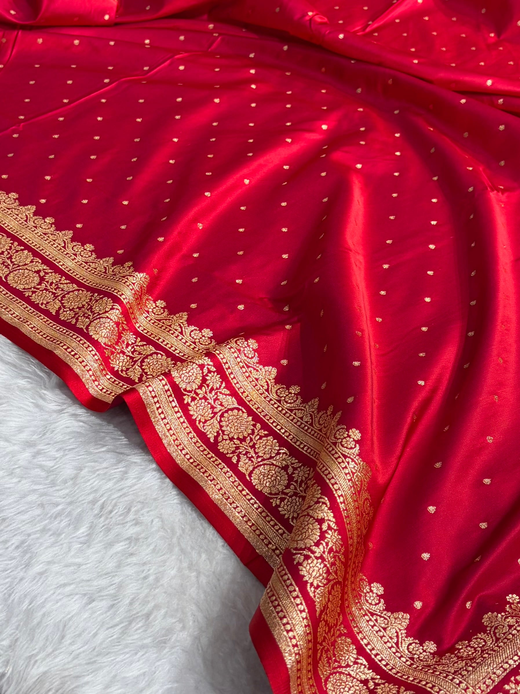 Banarasi Satin Katan Saree in Cross Red Shades SK91