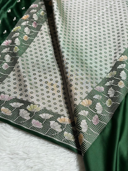 Banarasi Floral Jaal Pattern in Bottle Green Shades Floral Mashru Silk Saree MCS99