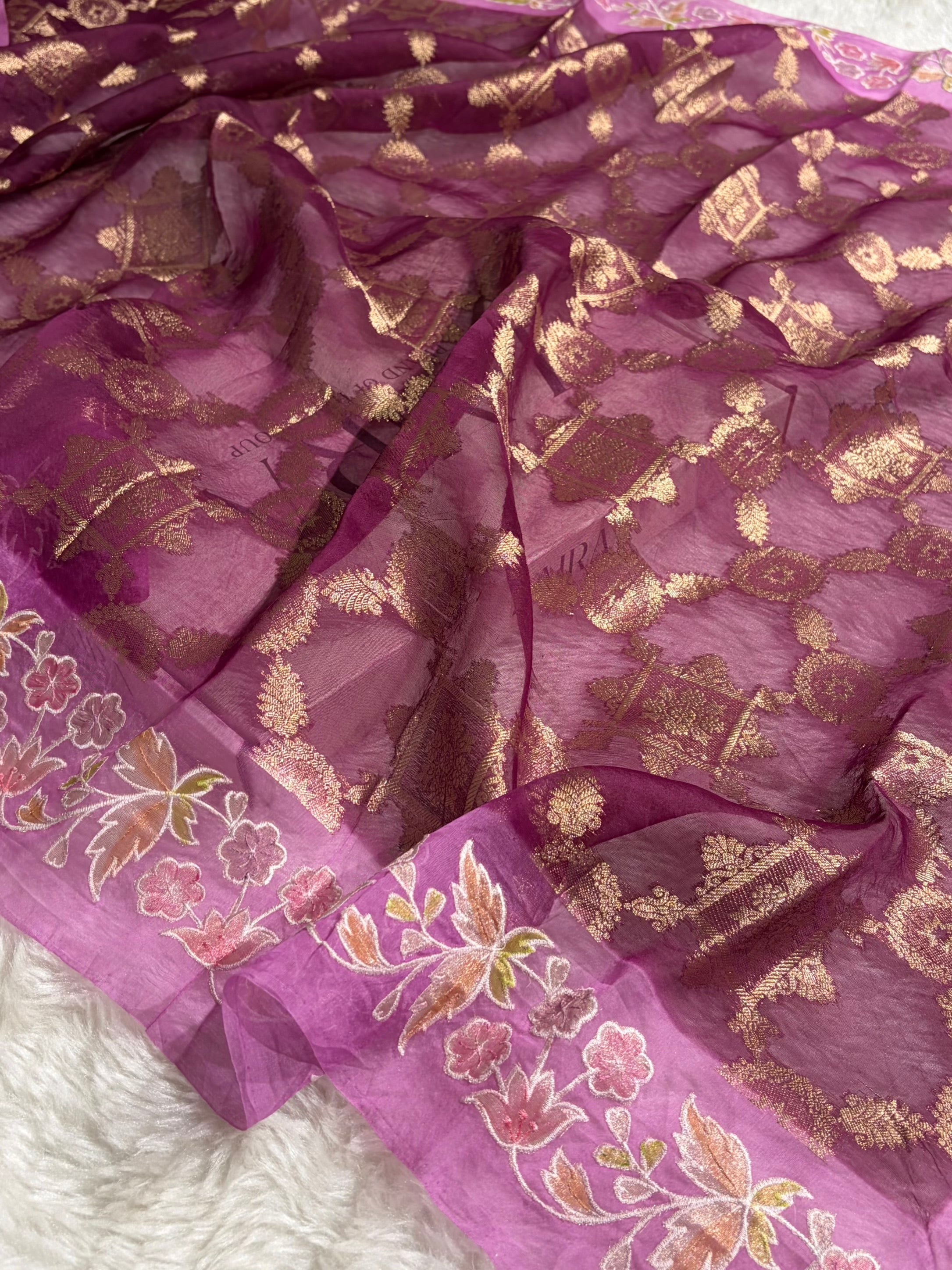 Banarasi Pure Organza Contrast Wine With Lavender Shades Banarasi Silk Saree PO-38