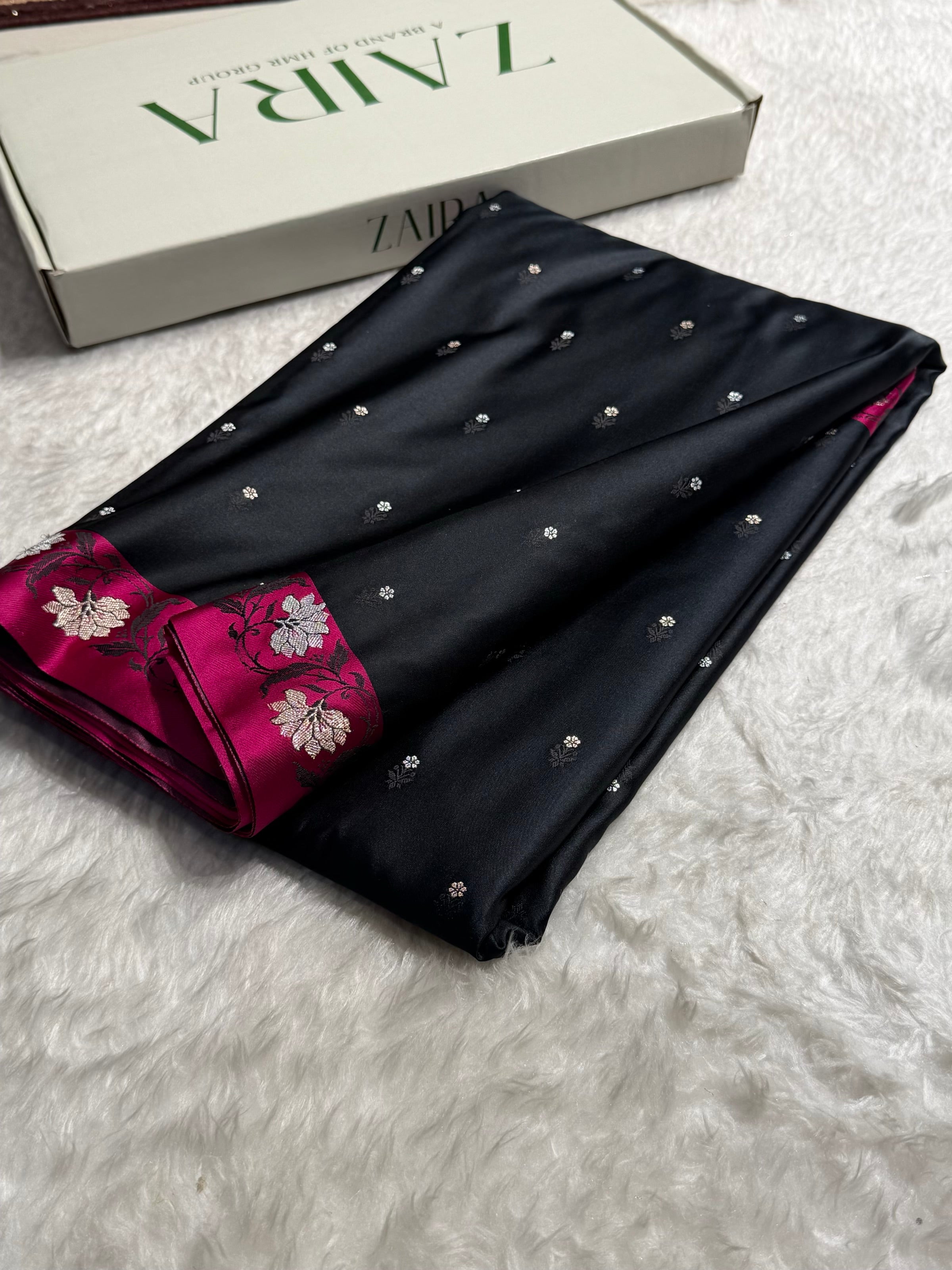 Contrast Black With Rani Floral Boota With Floral Border Mashru Silk Saree MSM-78