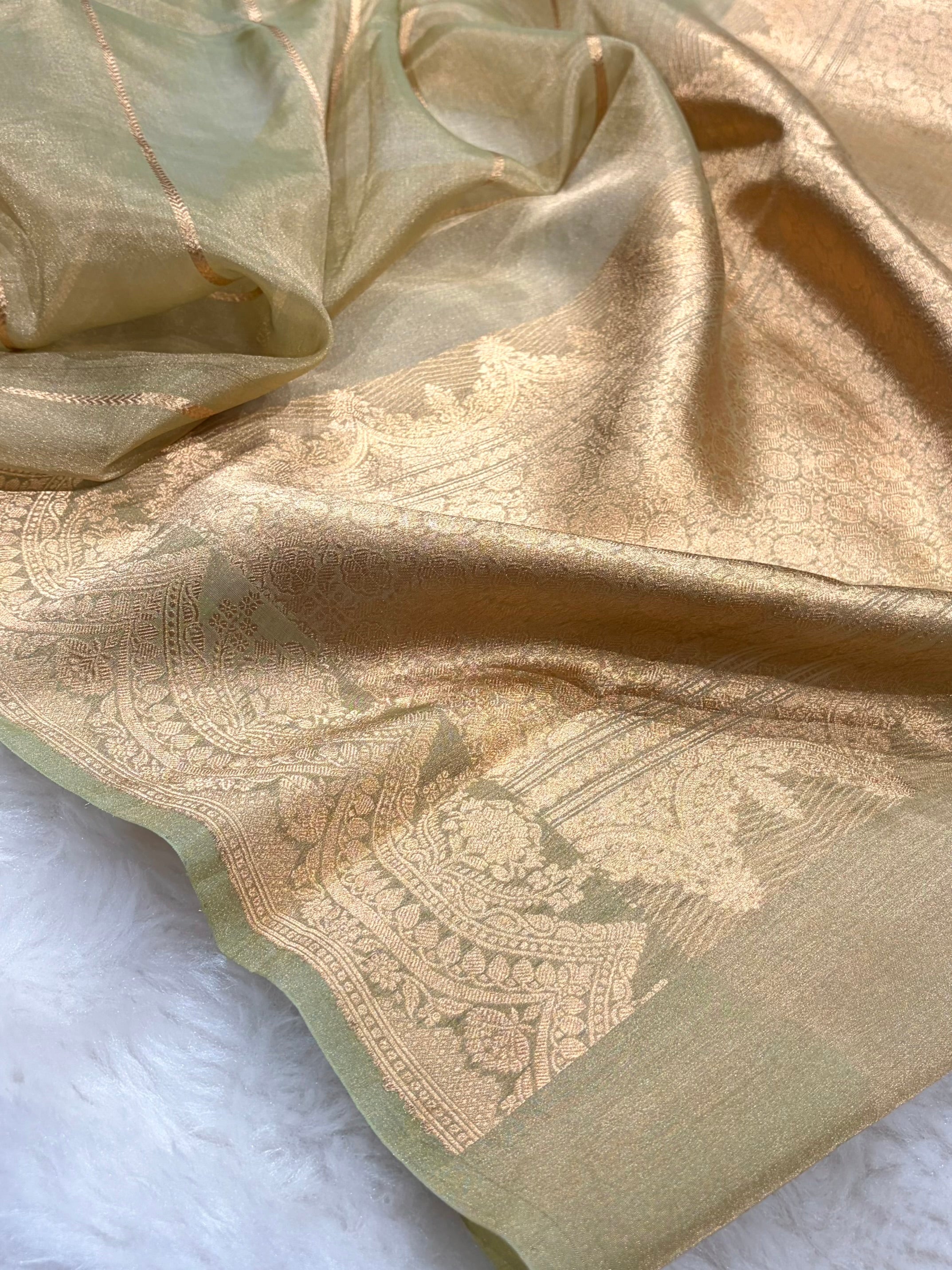 Tusser Bananasi Floral Shades Pure Tissue Silk Saree PT-48