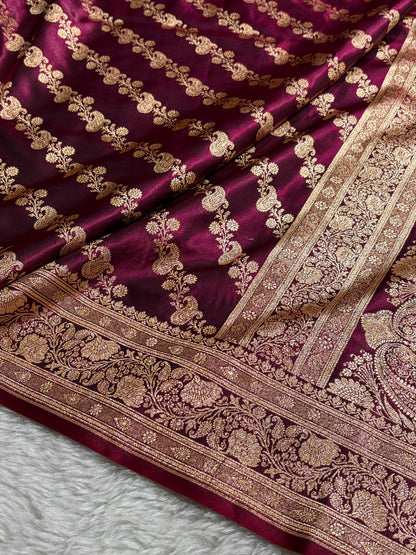 Banarasi Wine Shades Cross Pattern Banarasi Satin Silk Saree SS51