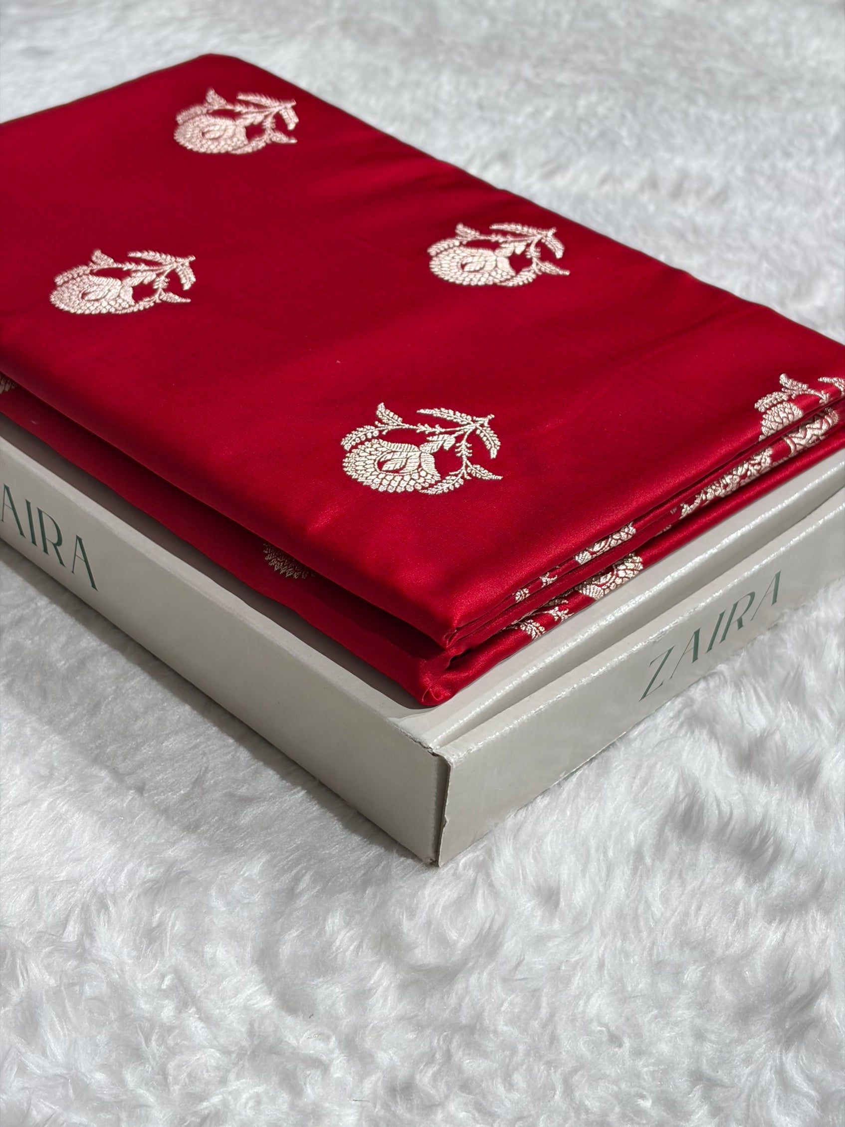 Maroon Shades Banarasi With Floral Border Mashru Silk Saree MSM-113