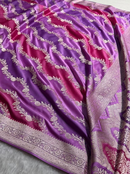 Lavender Rangkat Mashru Silk Saree With Cross Pattern MSRK03