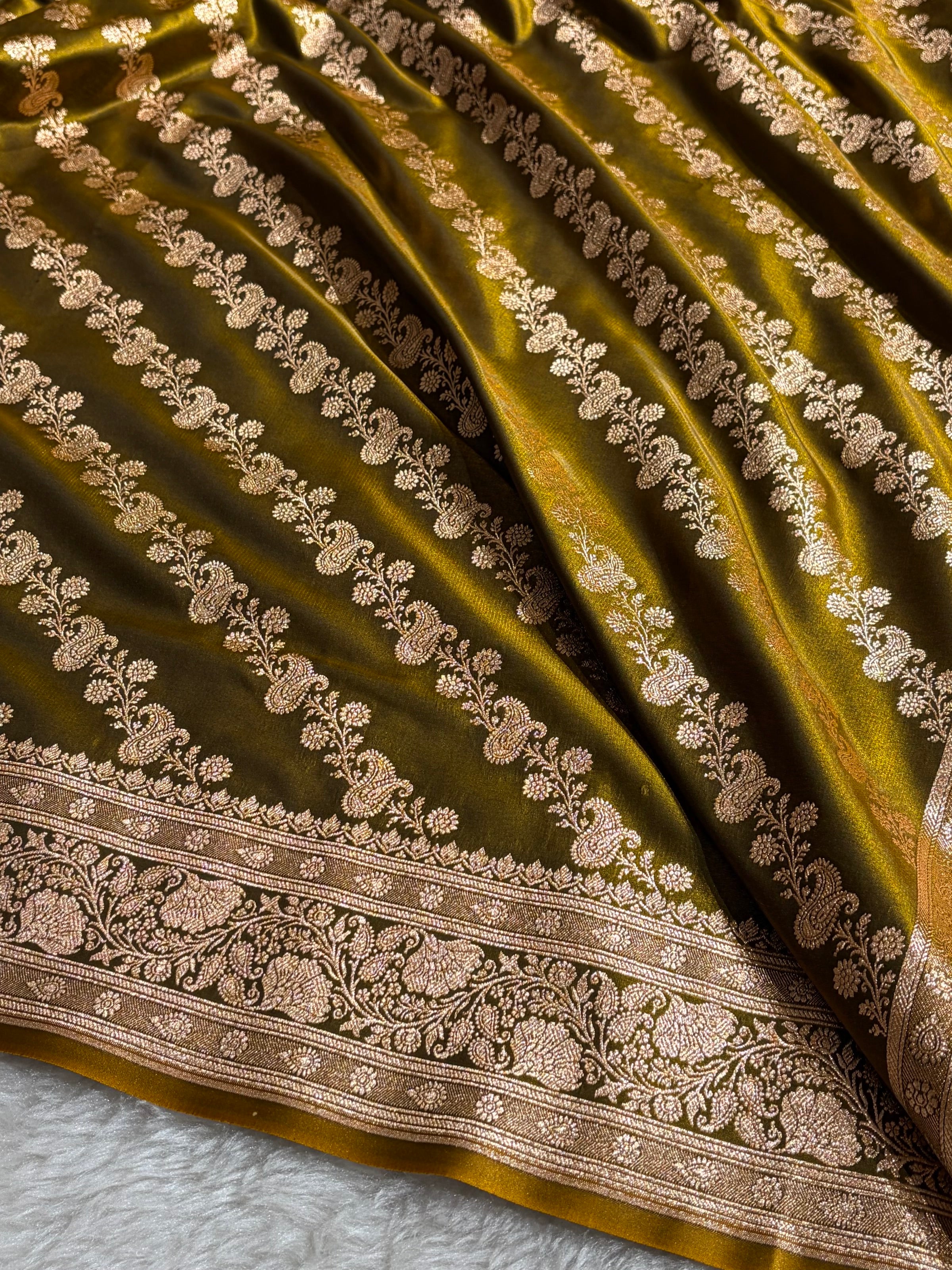 Banarasi Mahndi Shades Cross Pattern Banarasi Satin Silk Saree SS51