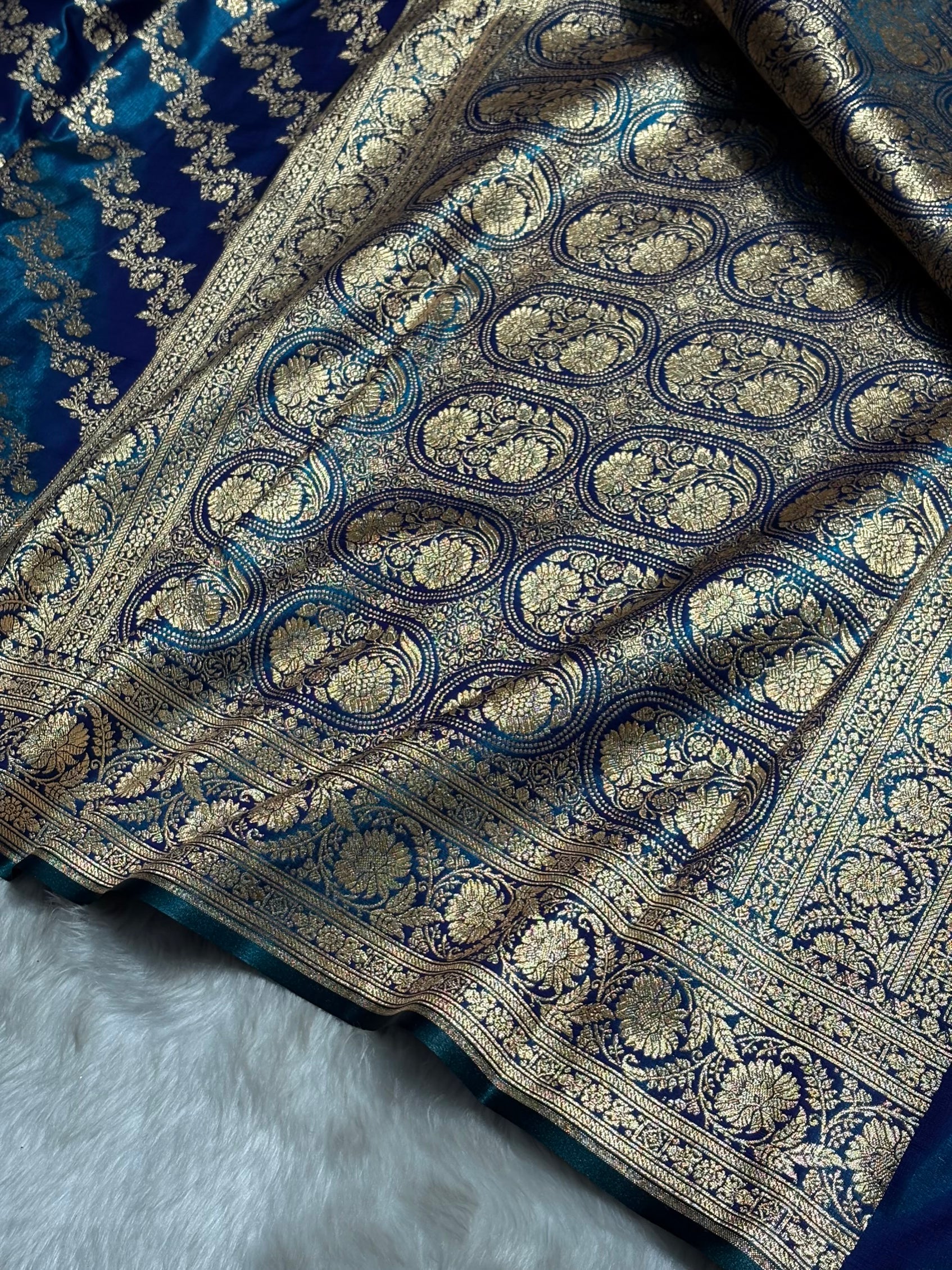 Peacock Shades Banarasi Satin Silk Saree SS32