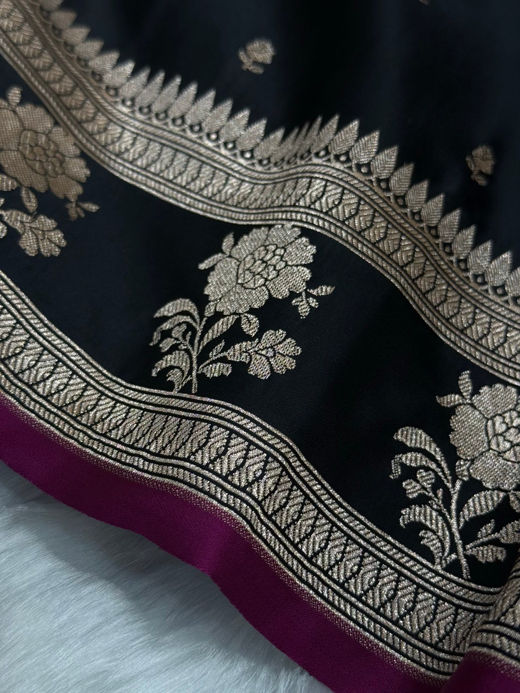 Black shades Booti Mashru Silk Banarasi Saree MSM 39