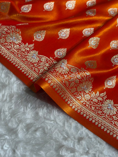 Banarasi Fire Gold Shades Minakari Booti Pattern Banarasi Satin Silk Saree SS60