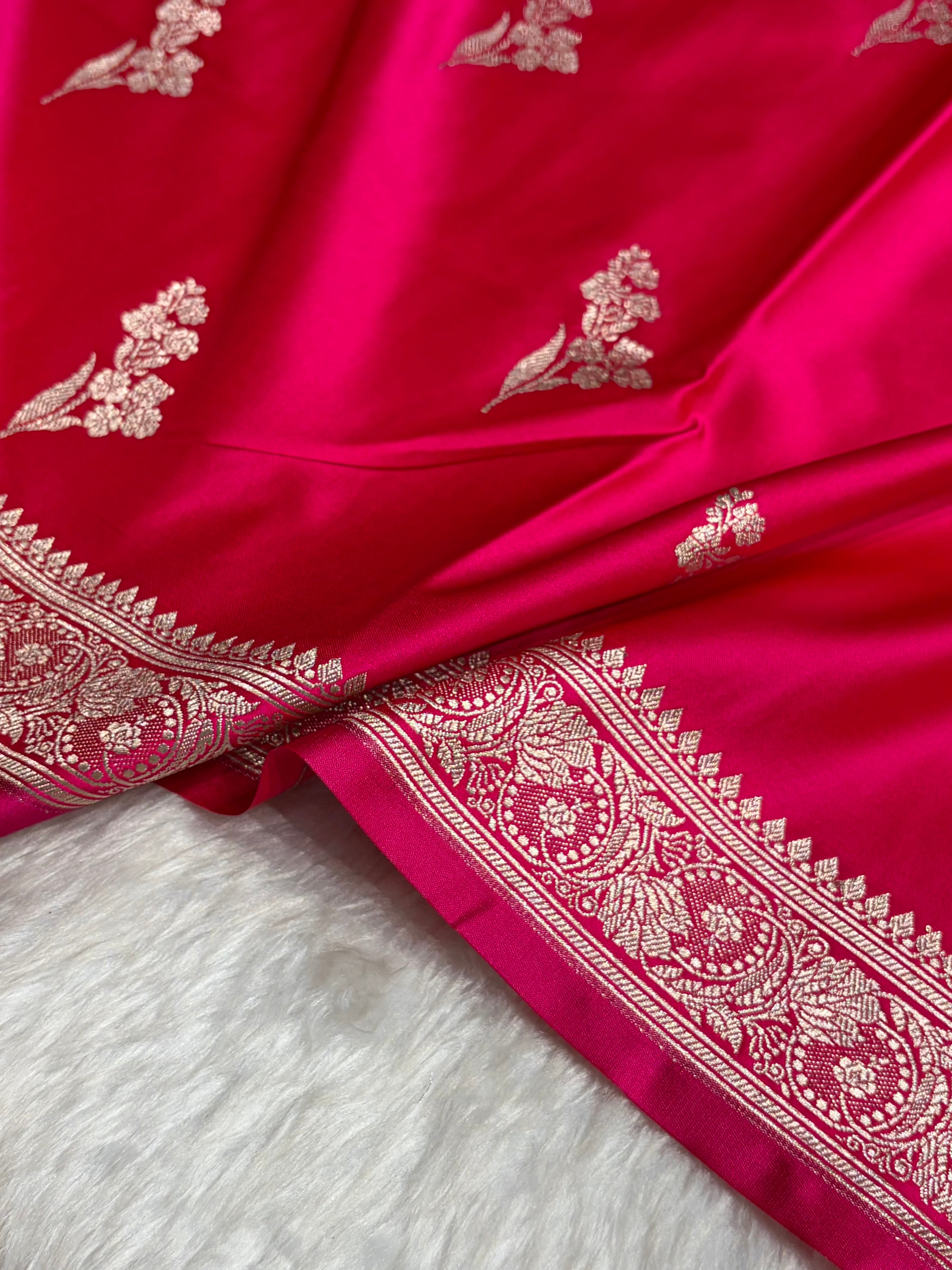 Cross Rani Boota With Floral Border Mashru Silk Saree MSM-97