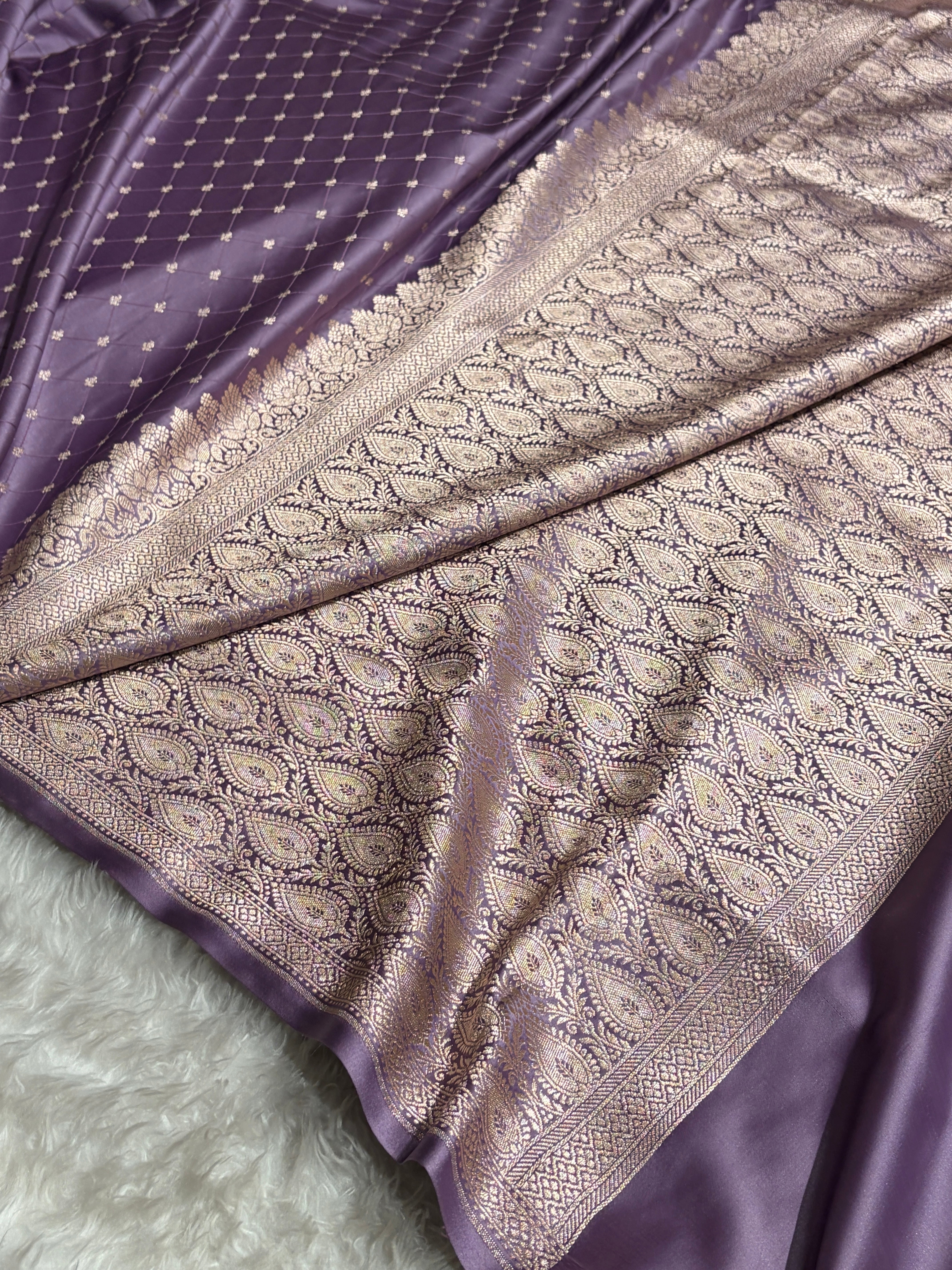 Banarasi Dusty Lavender Shades Tanchoi Motif Mashru Silk Saree MST-09