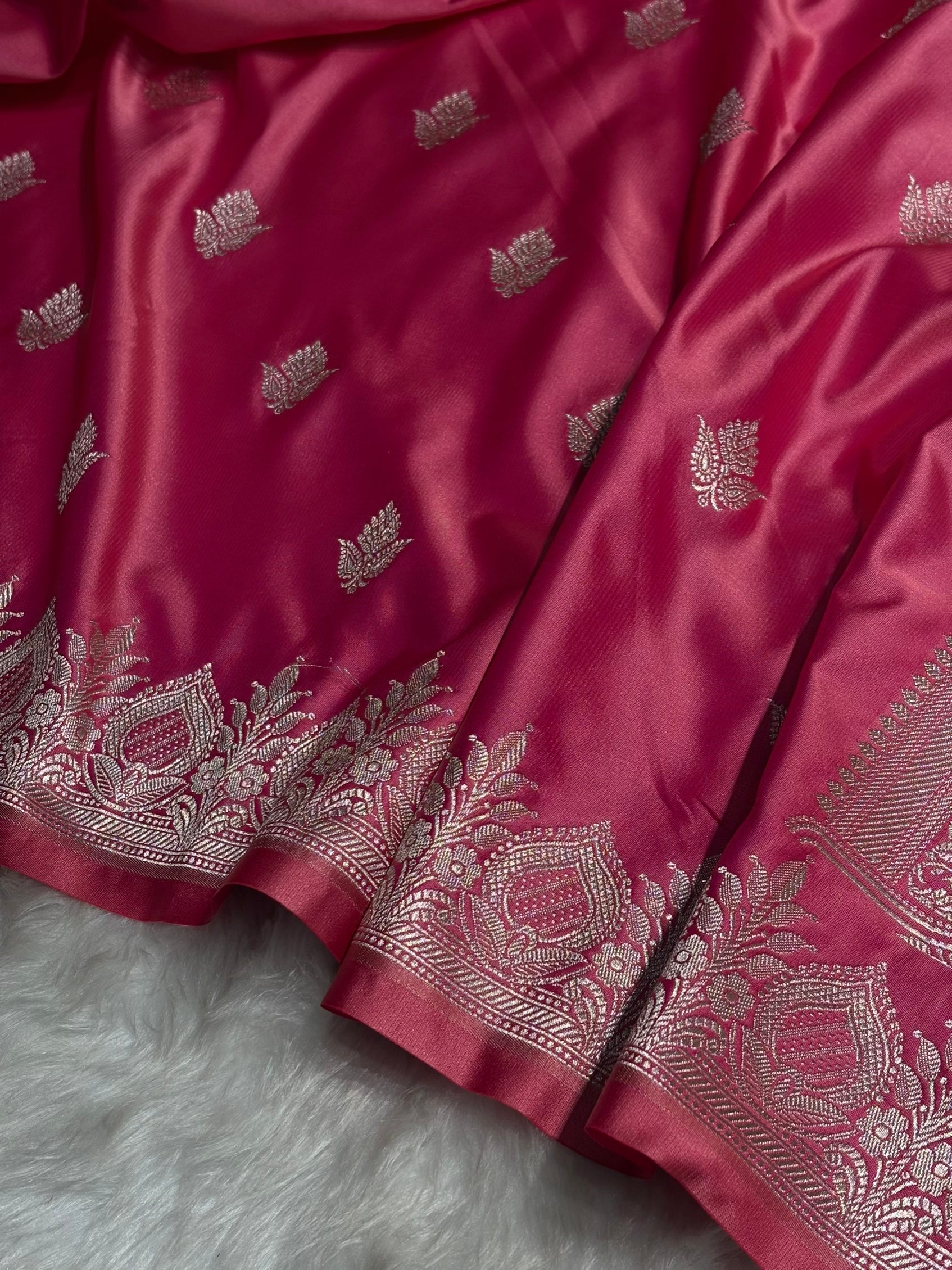 Pink Floral Boota With Floral Border Mashru Silk Saree MSM-80