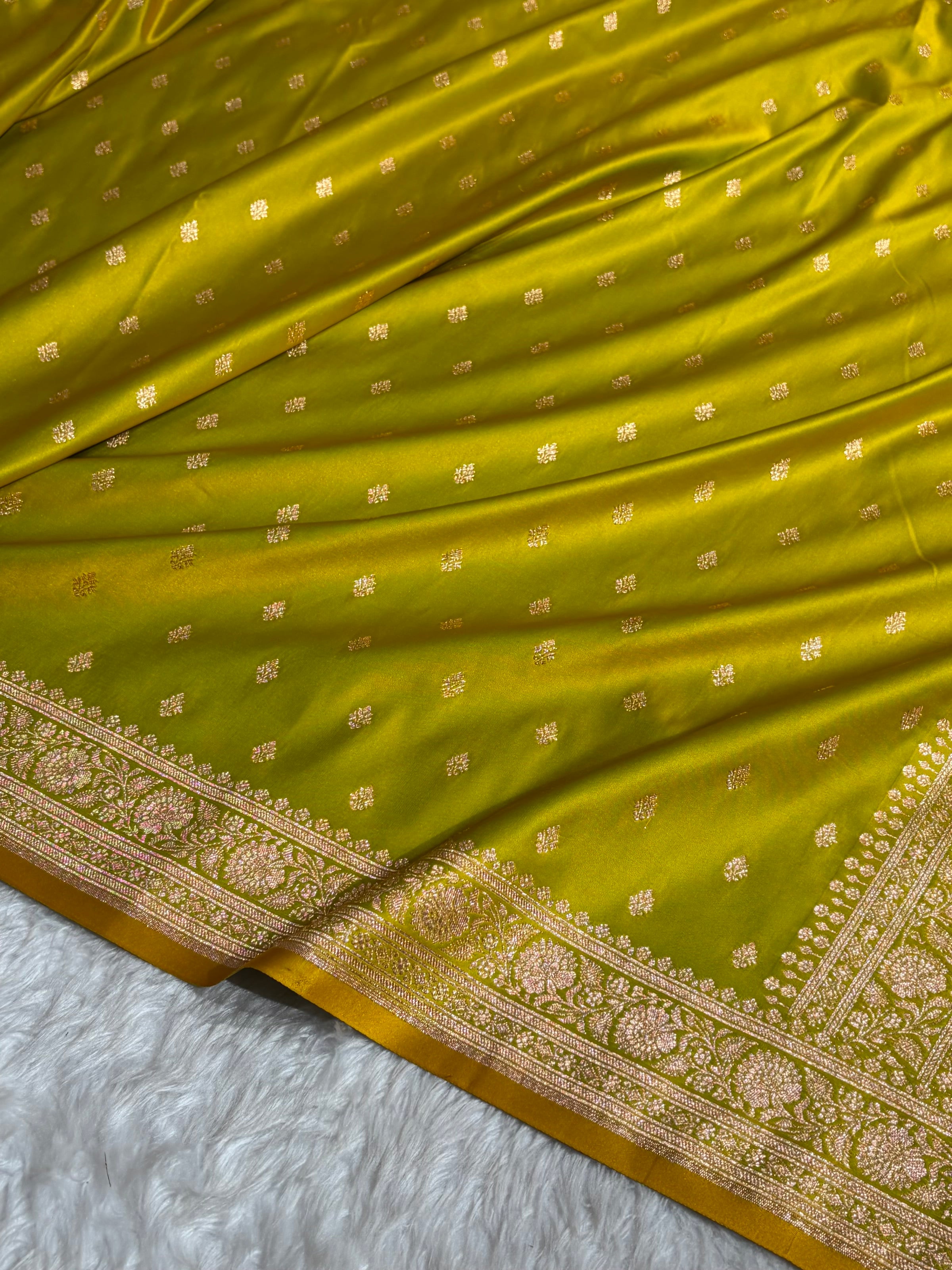 Banarasi Boota Katan Silk Saree In Liril Green Shades SK03