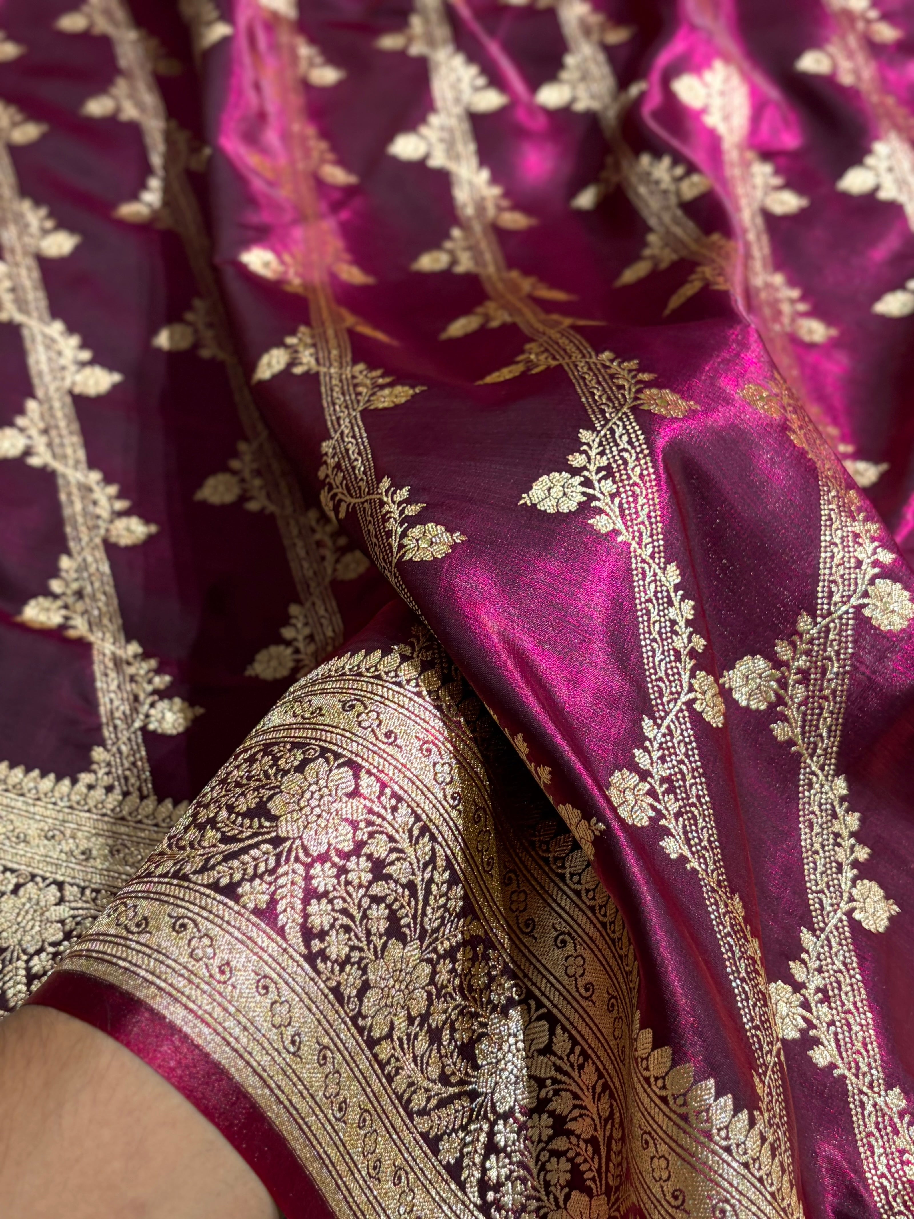 Wine Shades Cross Pattern Banarasi Satin Silk Saree SS50