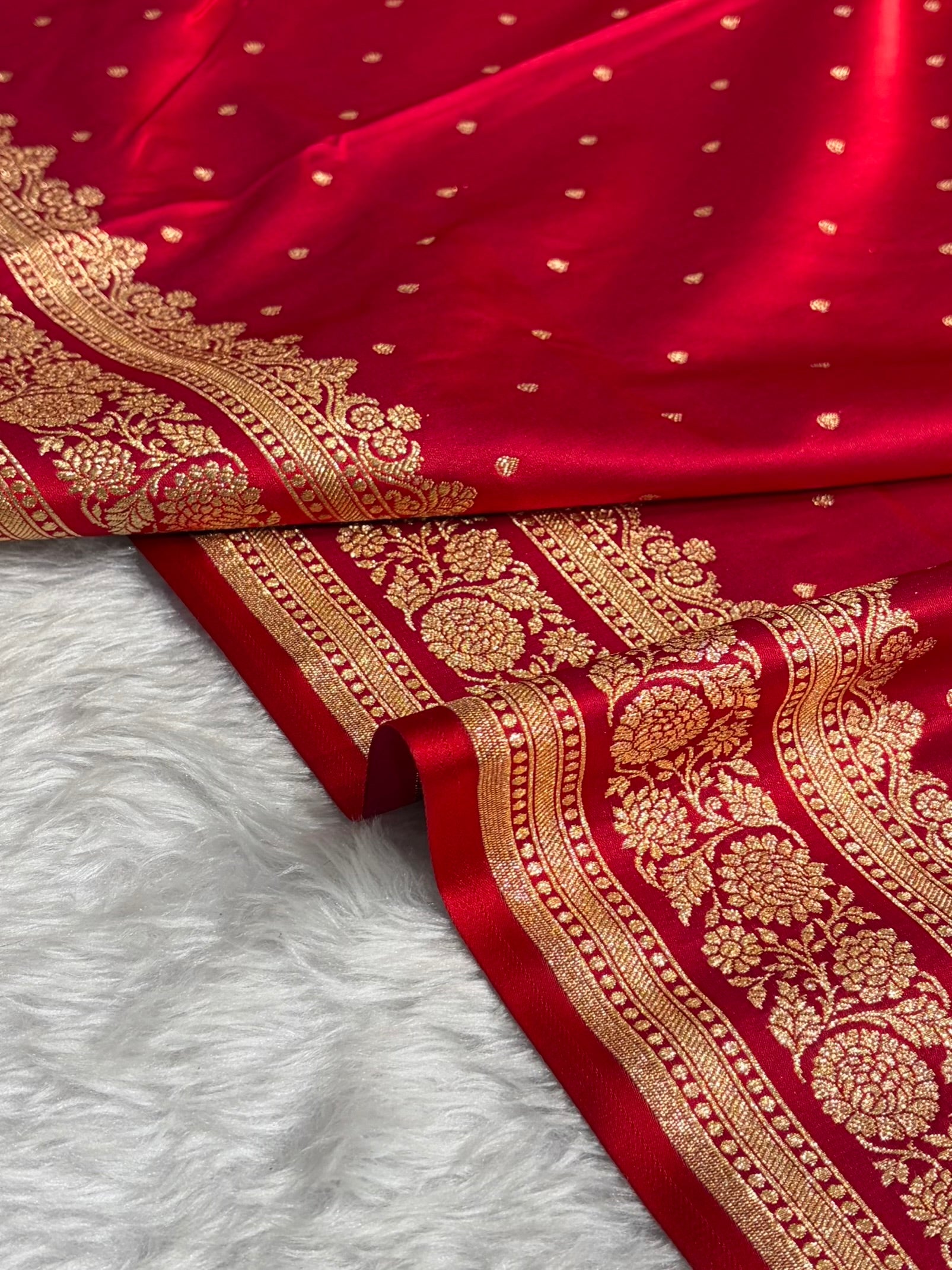 Banarasi Satin Katan Saree in Cross Red Shades SK91