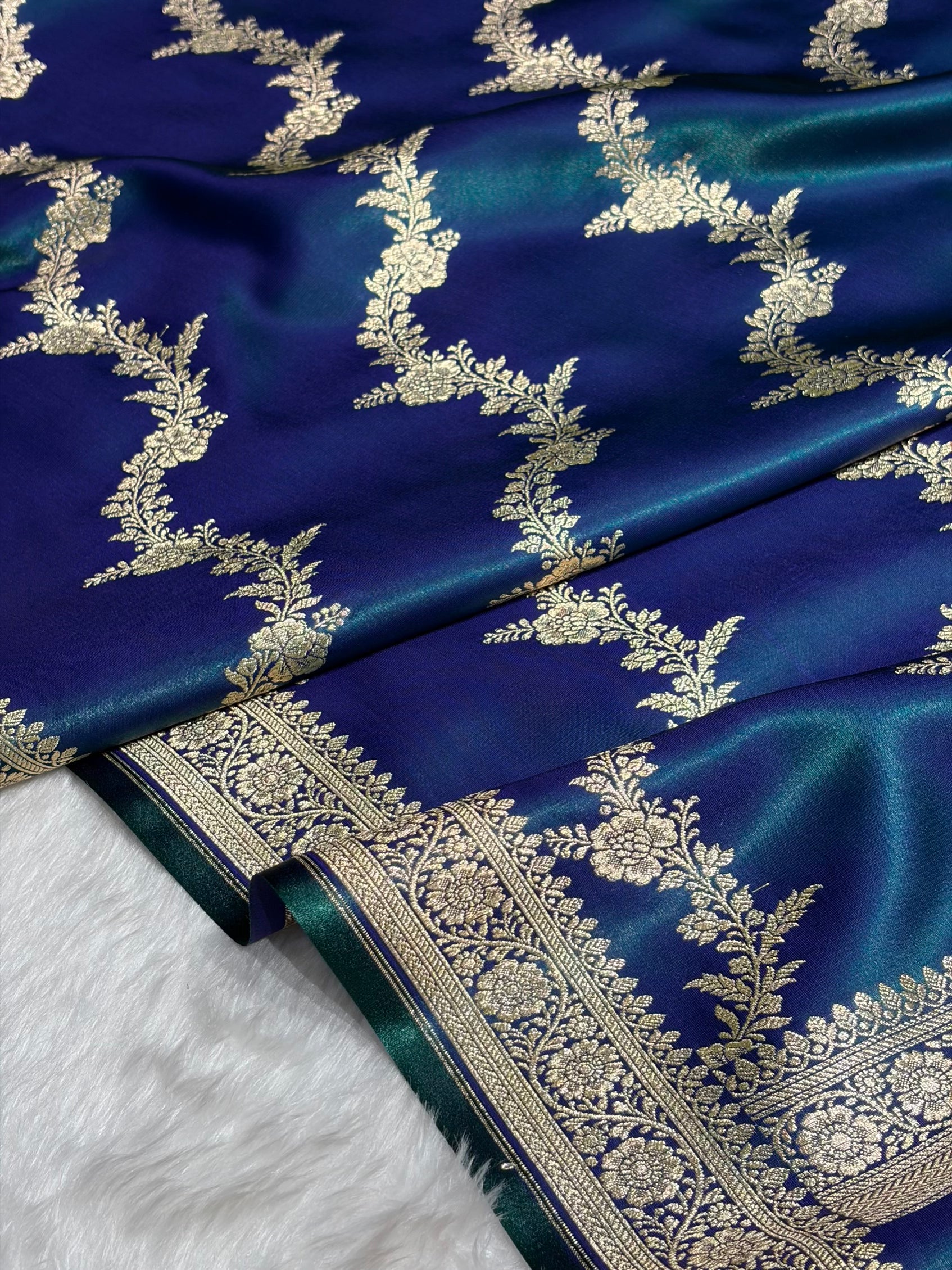 Peacock Shades Banarasi Satin Silk Saree SS35