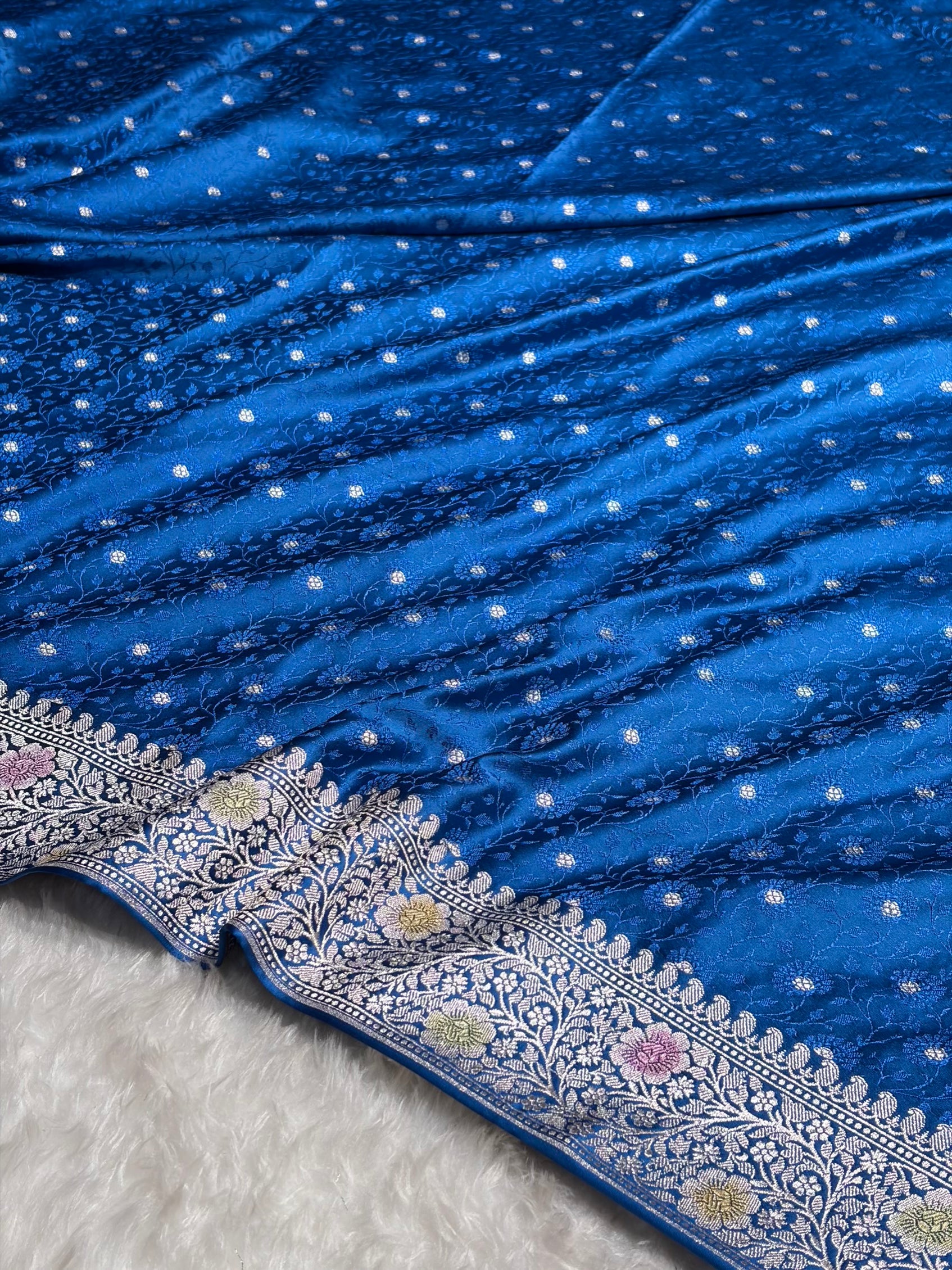 Royal Blue Shades  Booti Bananasi Minakari Tanchoi Mashru Silk Saree MS49