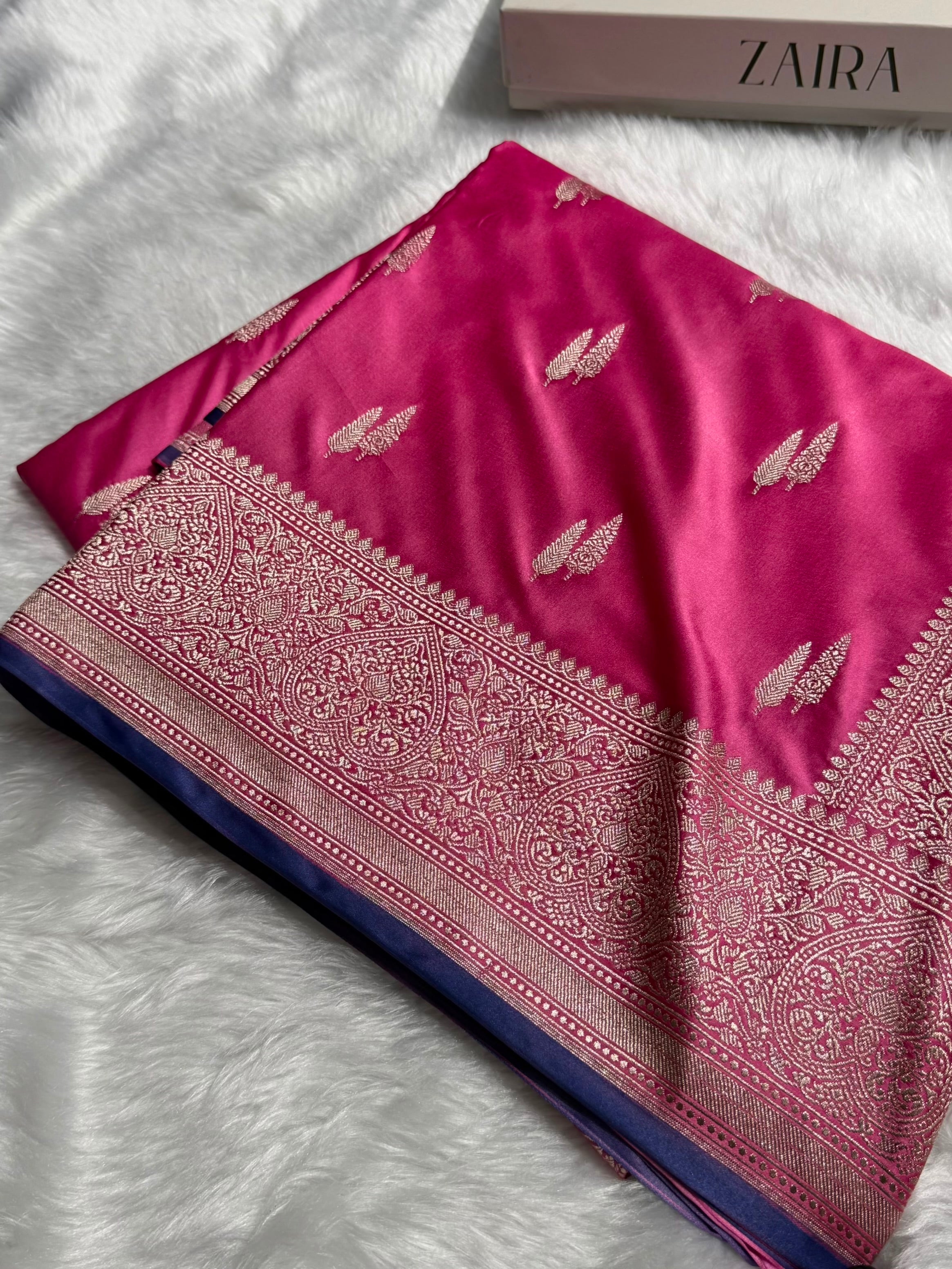 Banarasi Floral Booti Pattern in Baby Pink Shades Floral Mashru Silk Saree MCS102