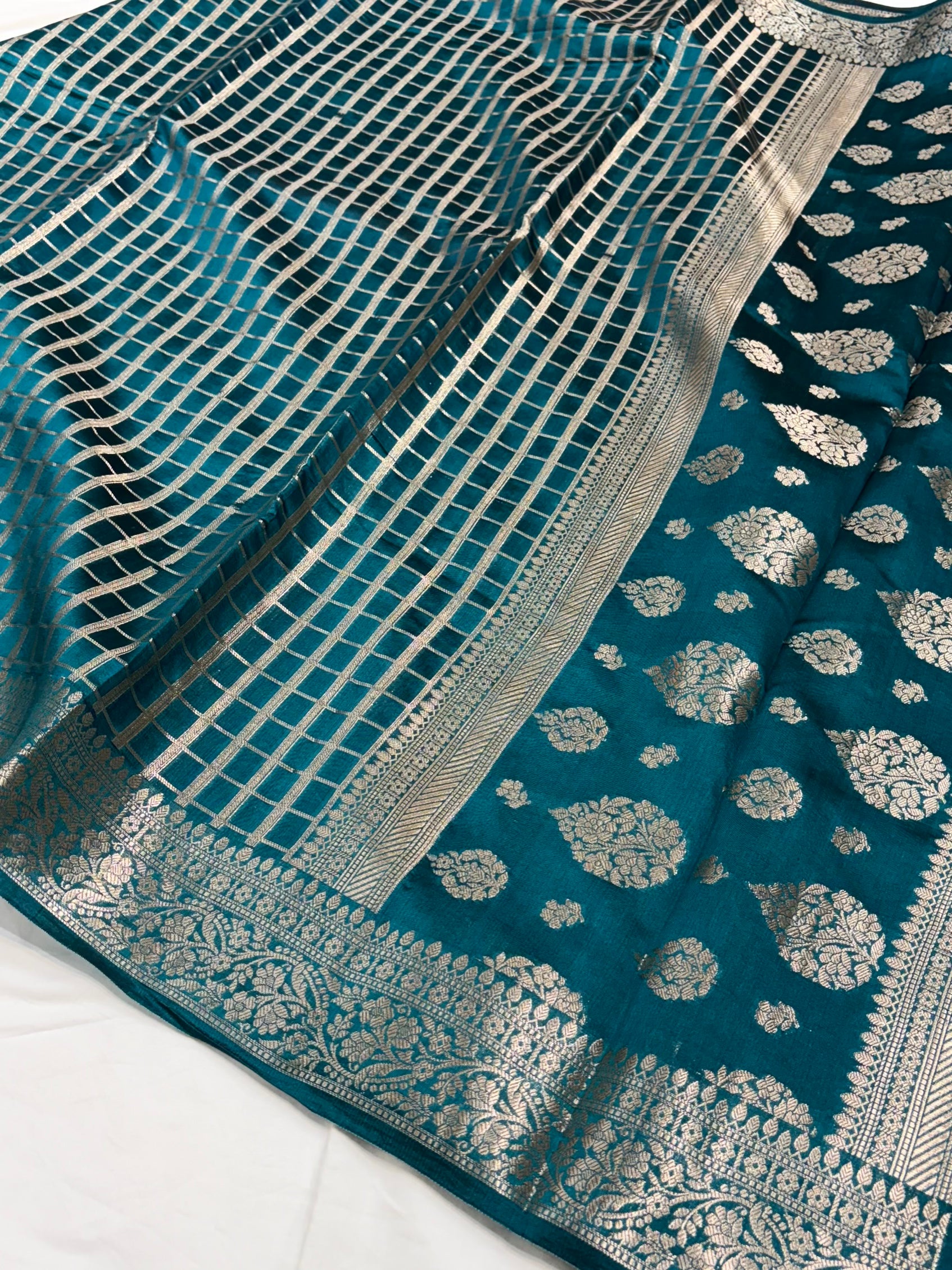 Rama Flower Booti Pure Caramel Silk Saree